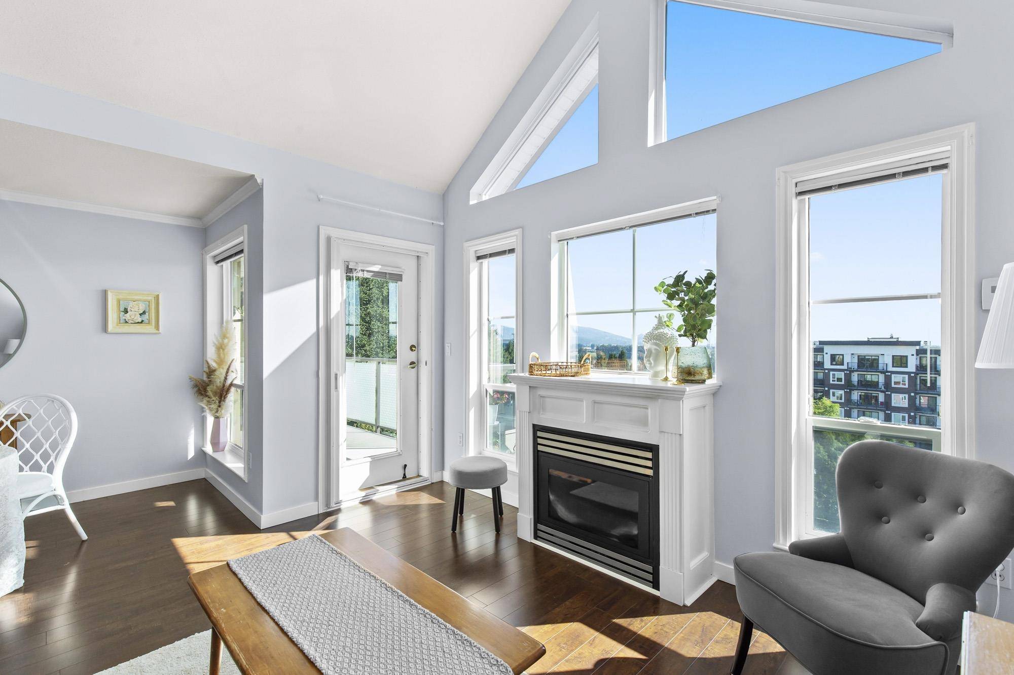 Mission, BC V2V 7A3,33150 4 AVE #310