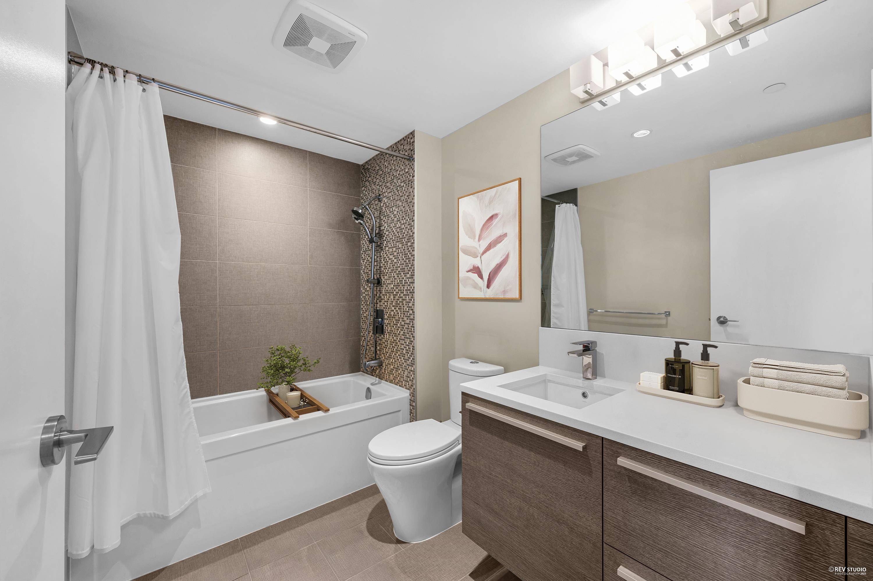 Burnaby, BC V5C 0J2,4485 Skyline DR #3002