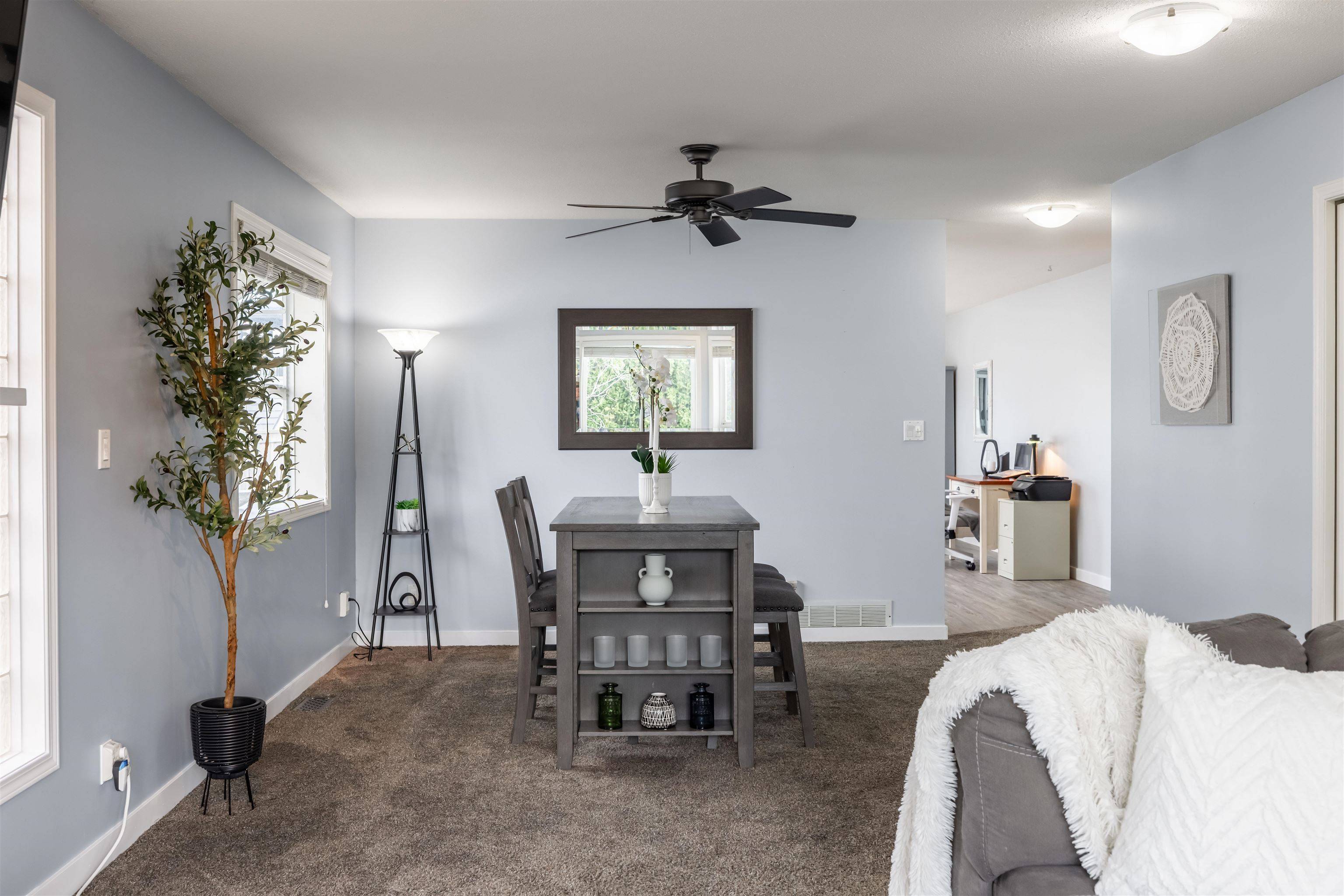 Abbotsford, BC V2S 8C1,34775 2nd AVE