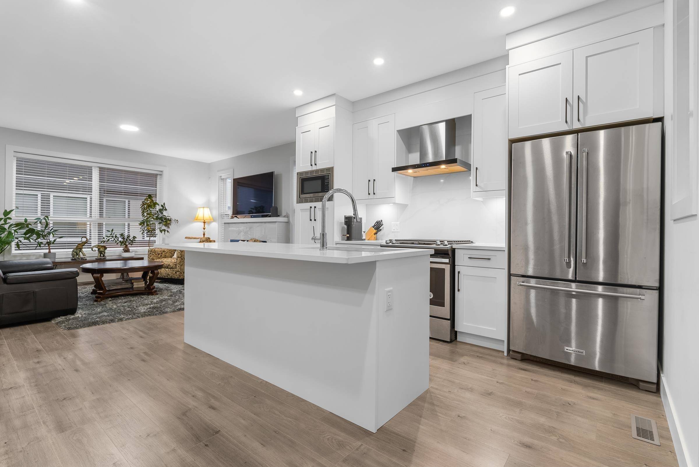 Abbotsford, BC V3G 1C2,34703 Old Yale RD #4