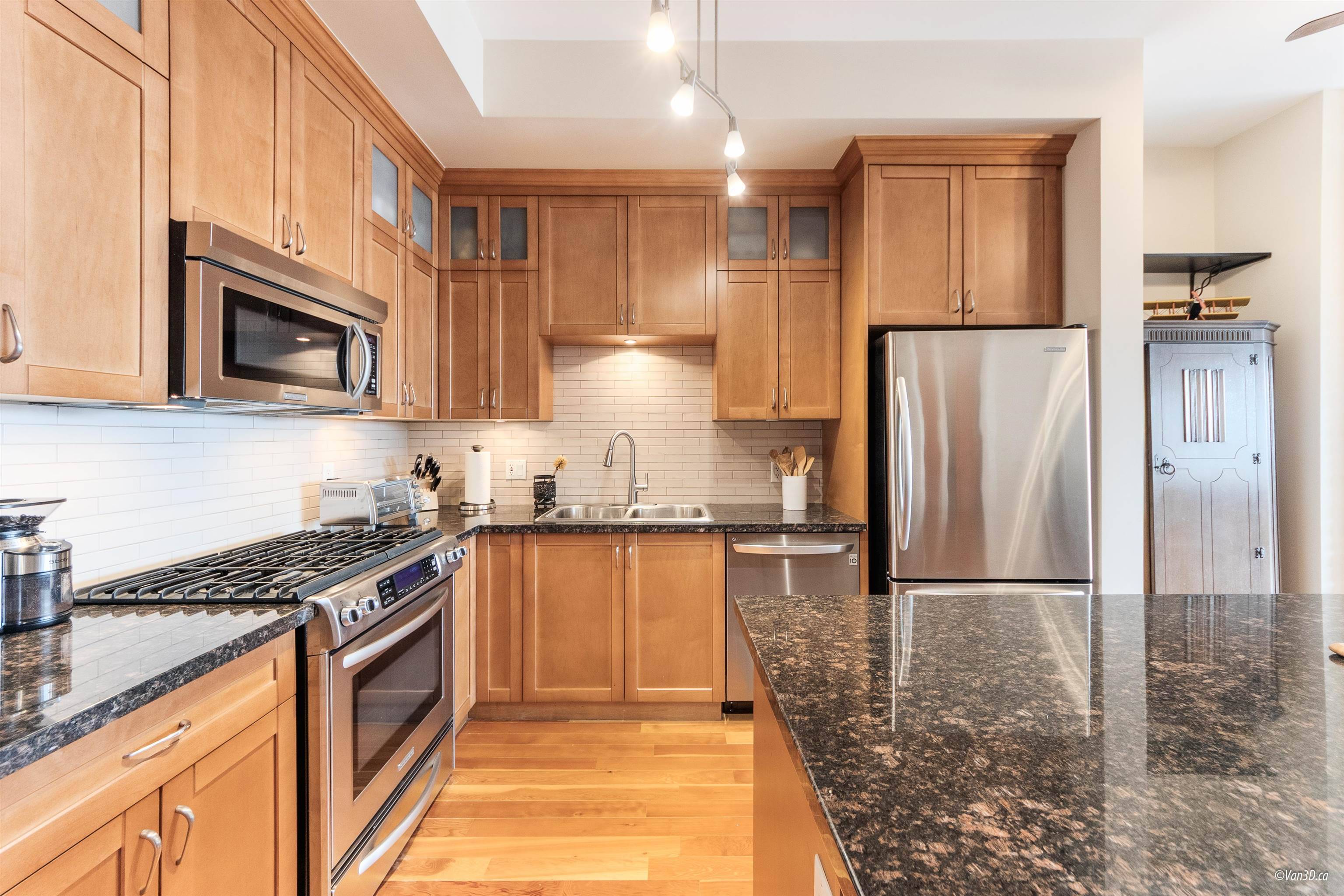 New Westminster, BC V3M 0C1,240 Salter ST #306