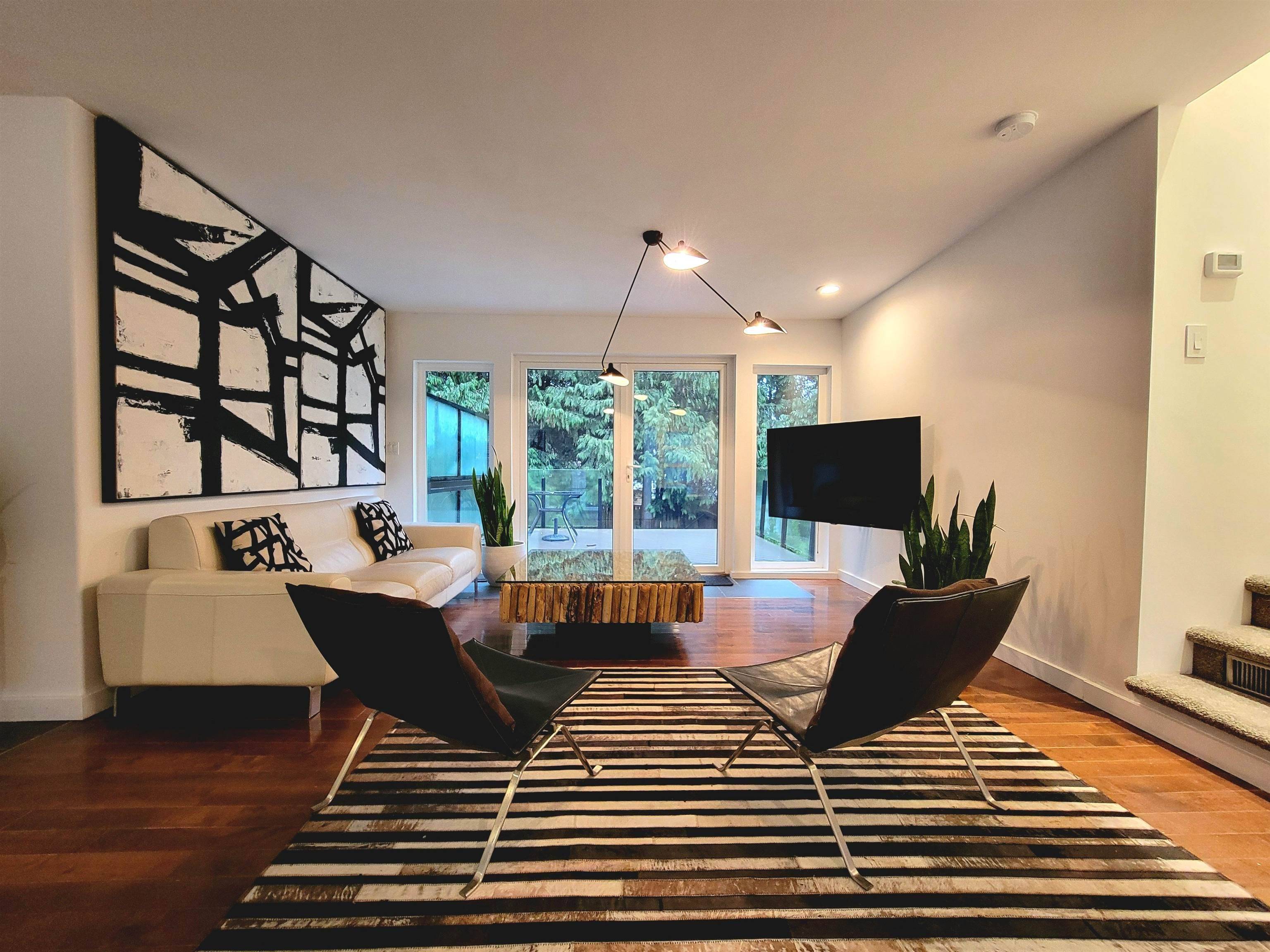 Squamish, BC V8B 0P1,2568 The Boulevard