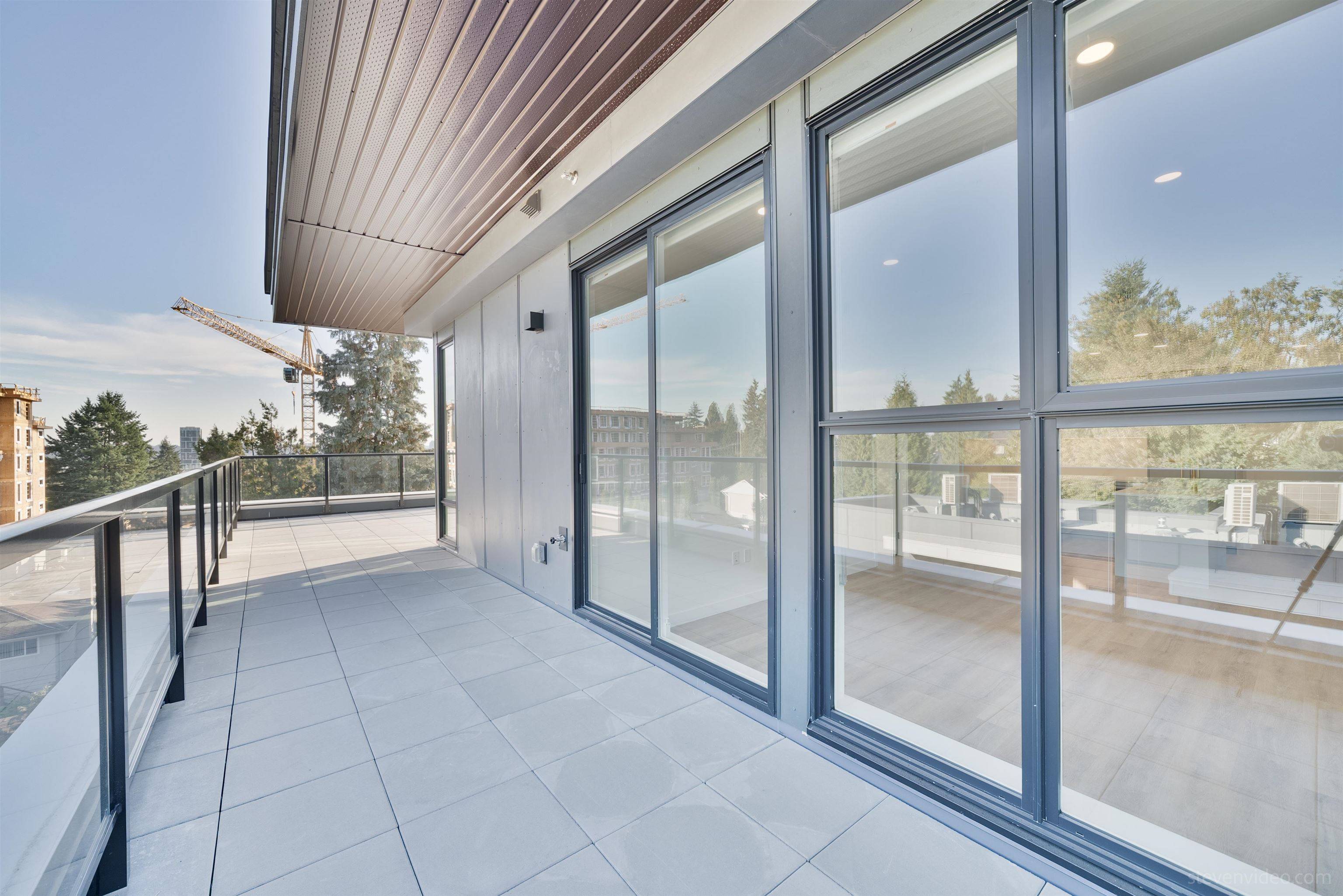 Coquitlam, BC V3K 3X6,375 Clayton ST #504