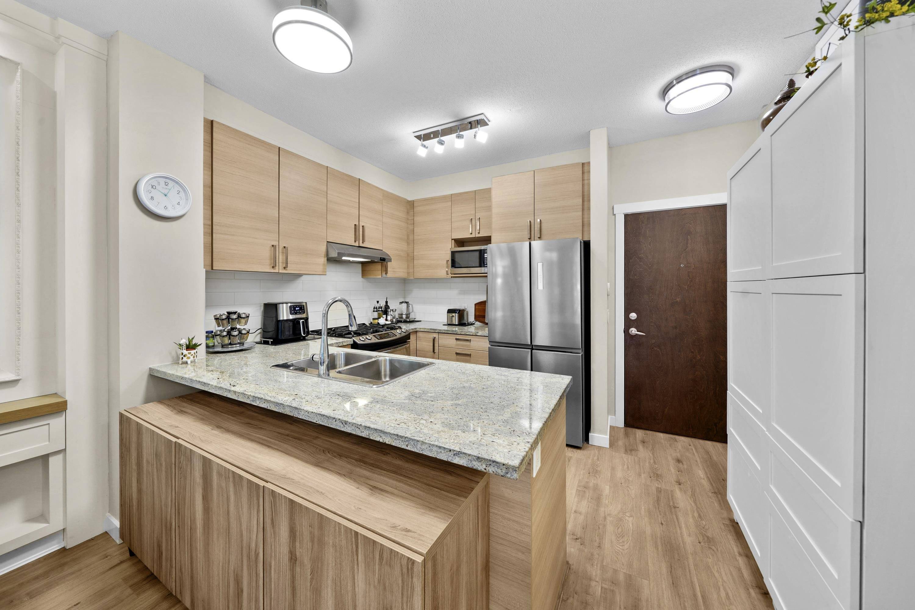 Coquitlam, BC V3B 0H4,1150 Kensal PL #113