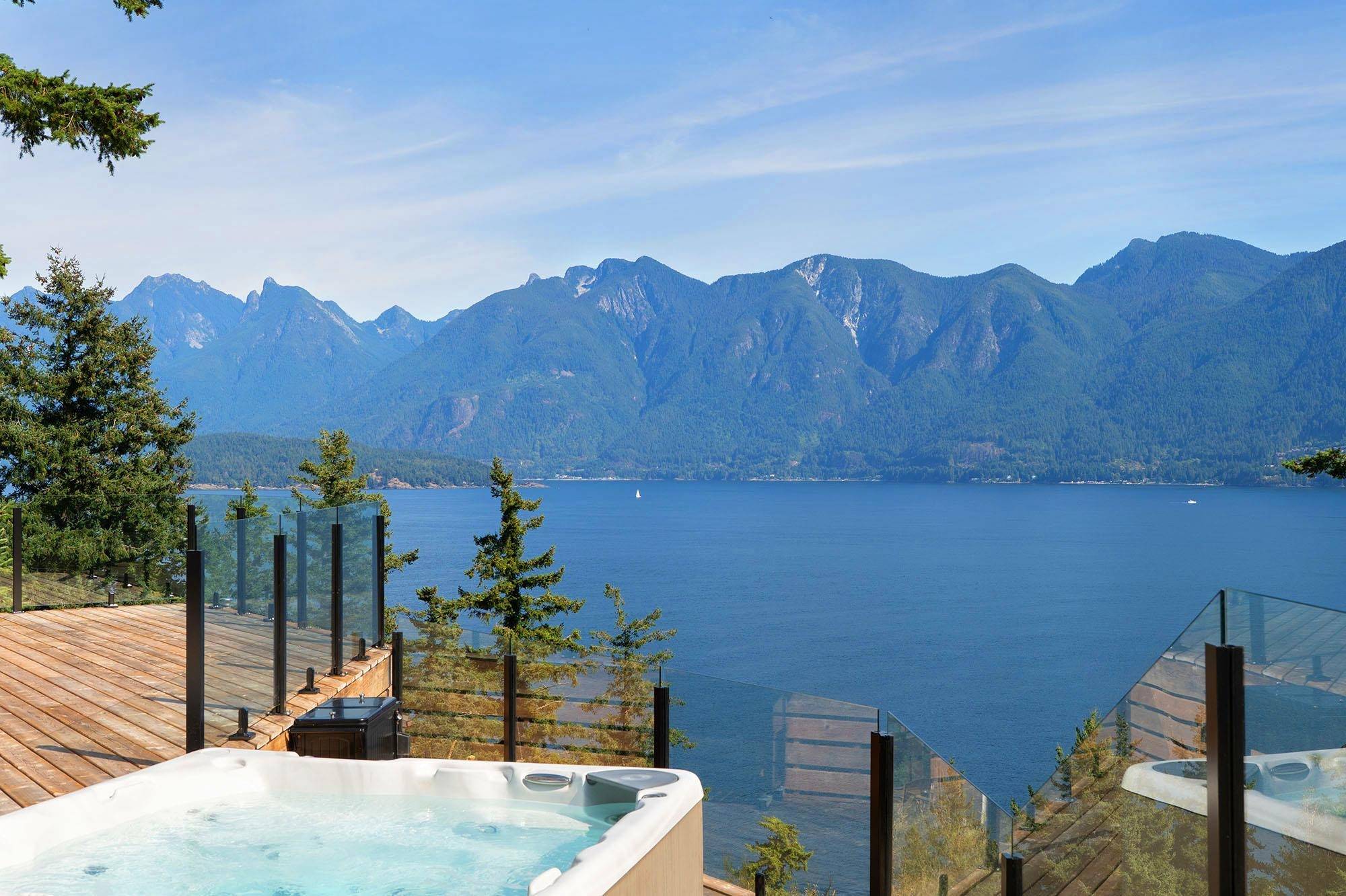 Bowen Island, BC V0N 1G1,252 Jason RD