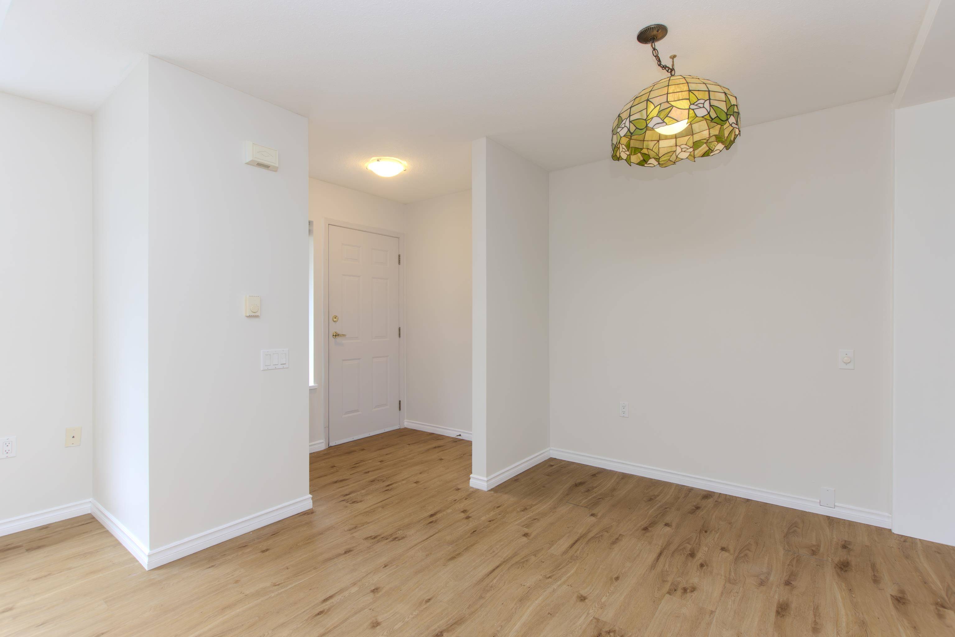 Squamish, BC V8B 0J7,1201 Pemberton AVE #13