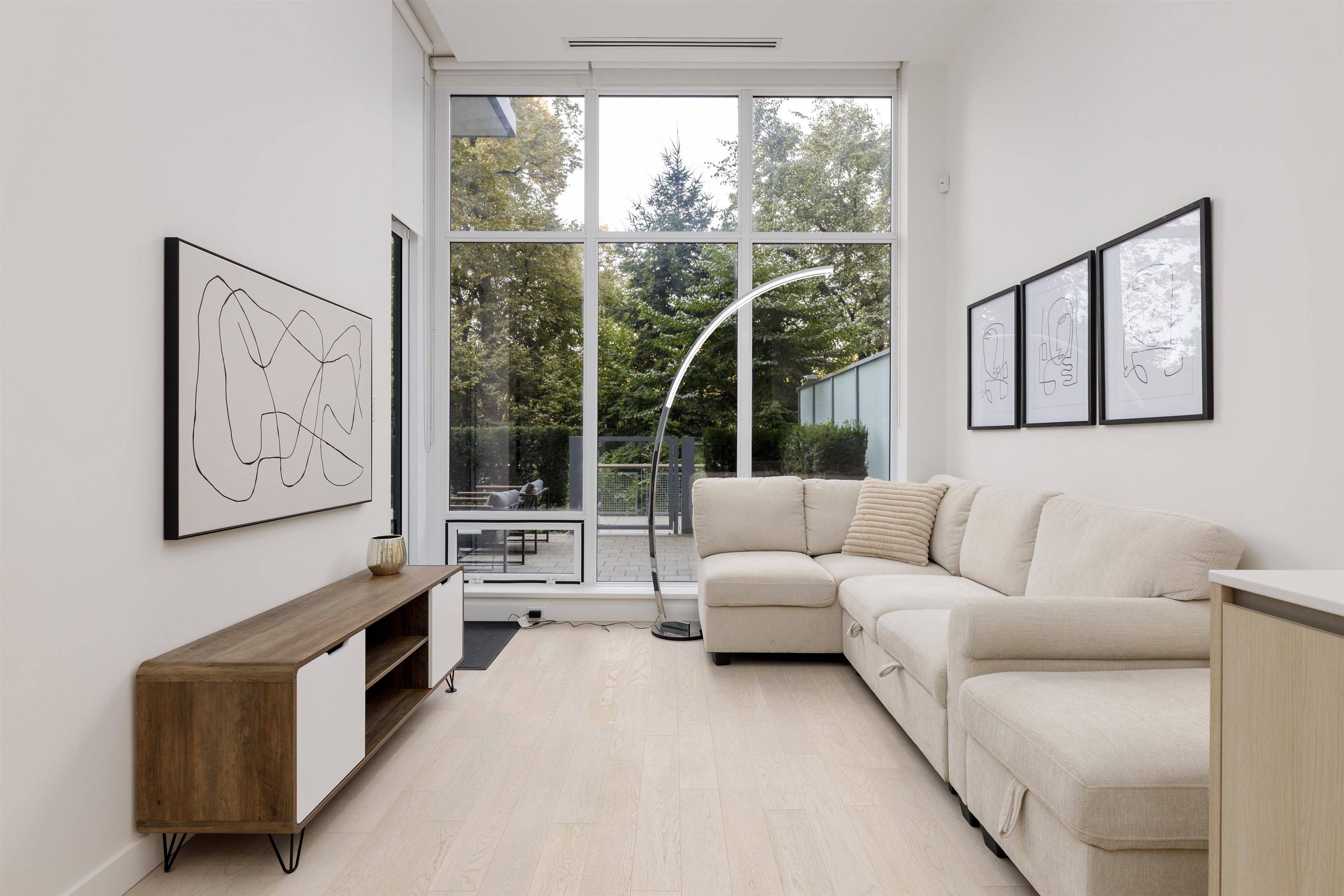 Richmond, BC V7C 0E8,6833 Pearson WAY #107