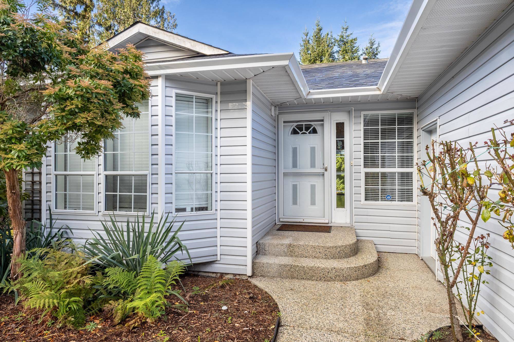 Sechelt, BC V7Z 0C2,5309 Cedarview PL