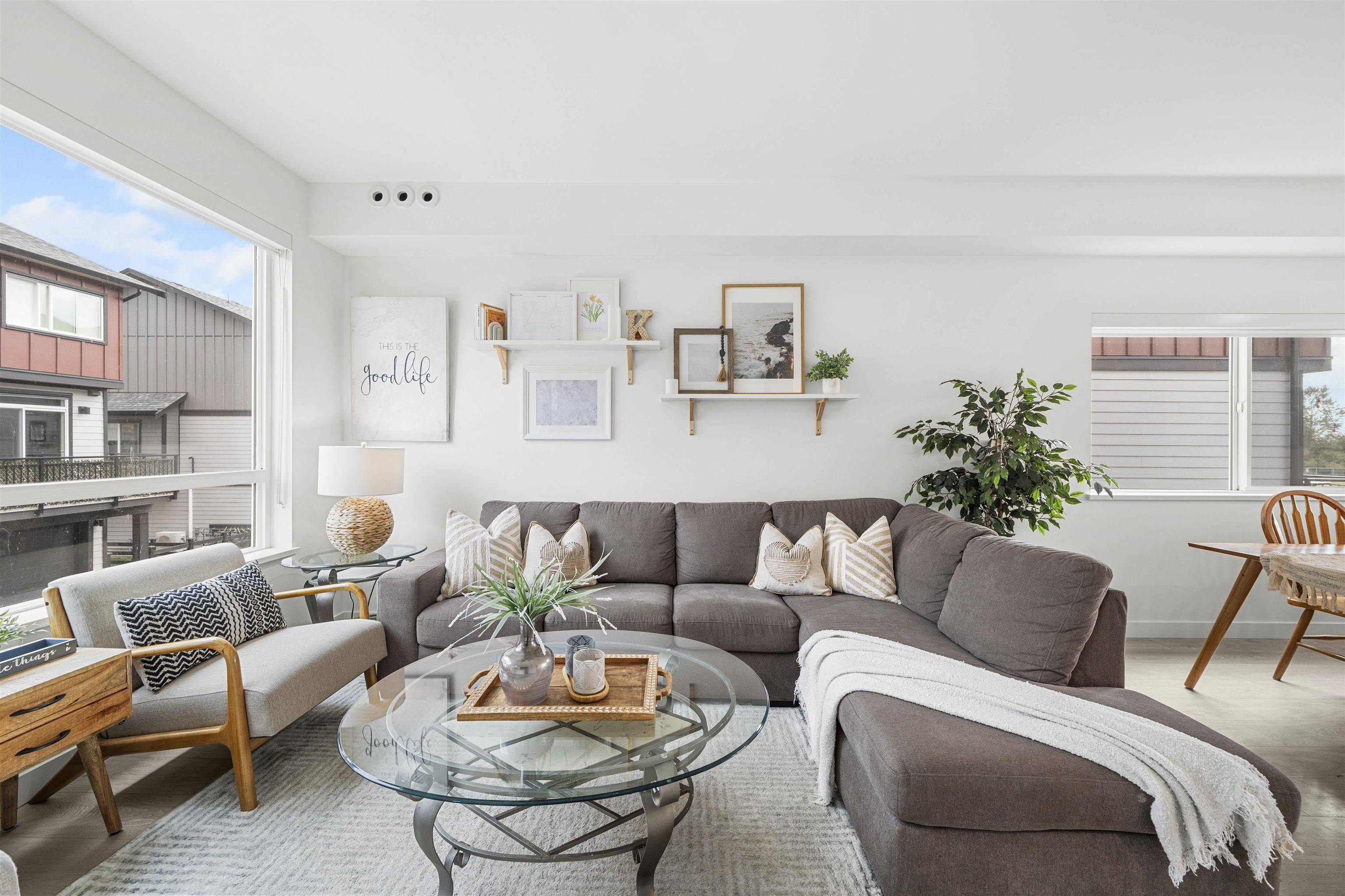 Tsawwassen, BC V4M 0E9,4408 Cormorant WAY #13