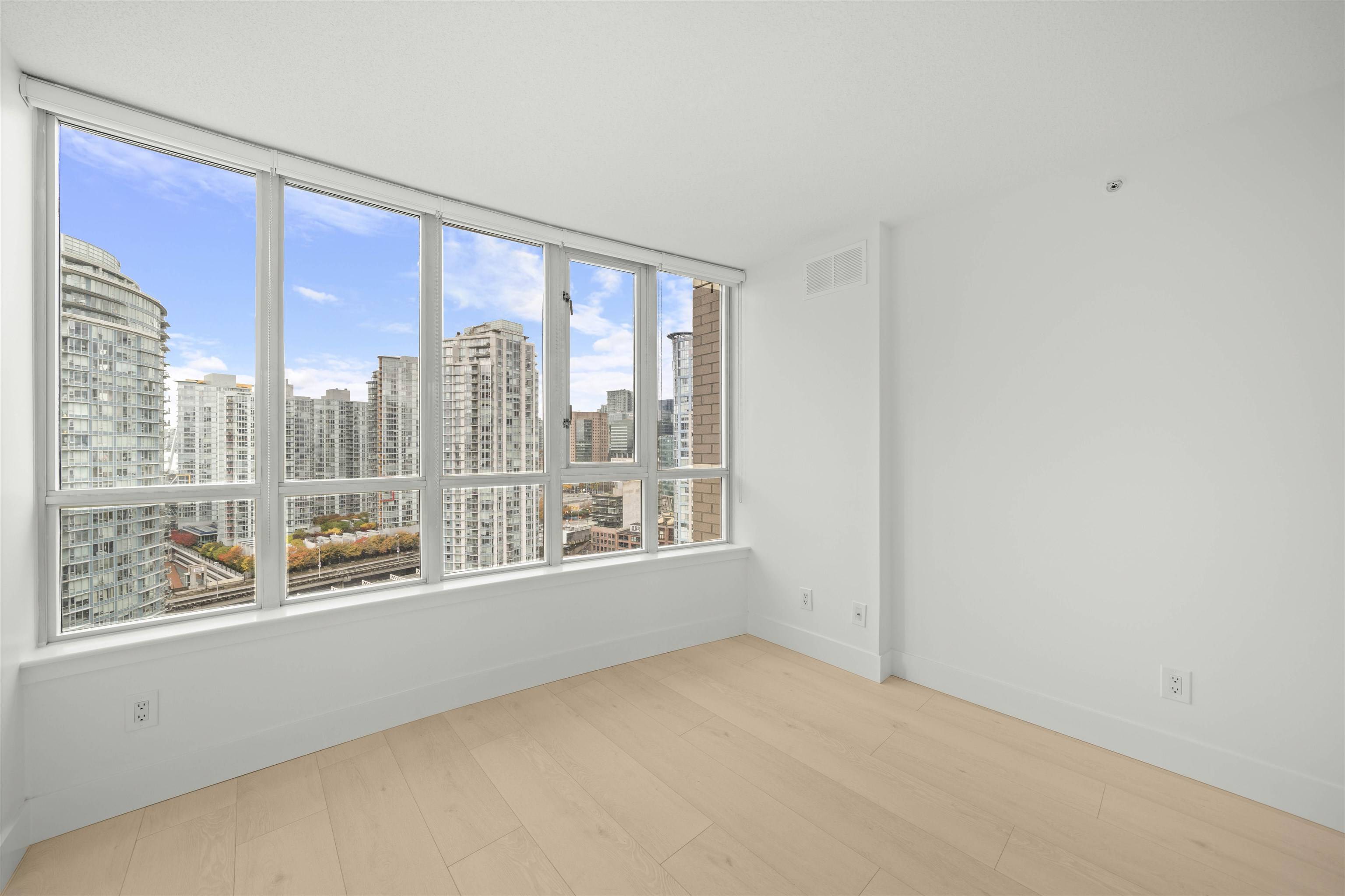 Vancouver, BC V6B 6N6,63 Keefer PL #2501