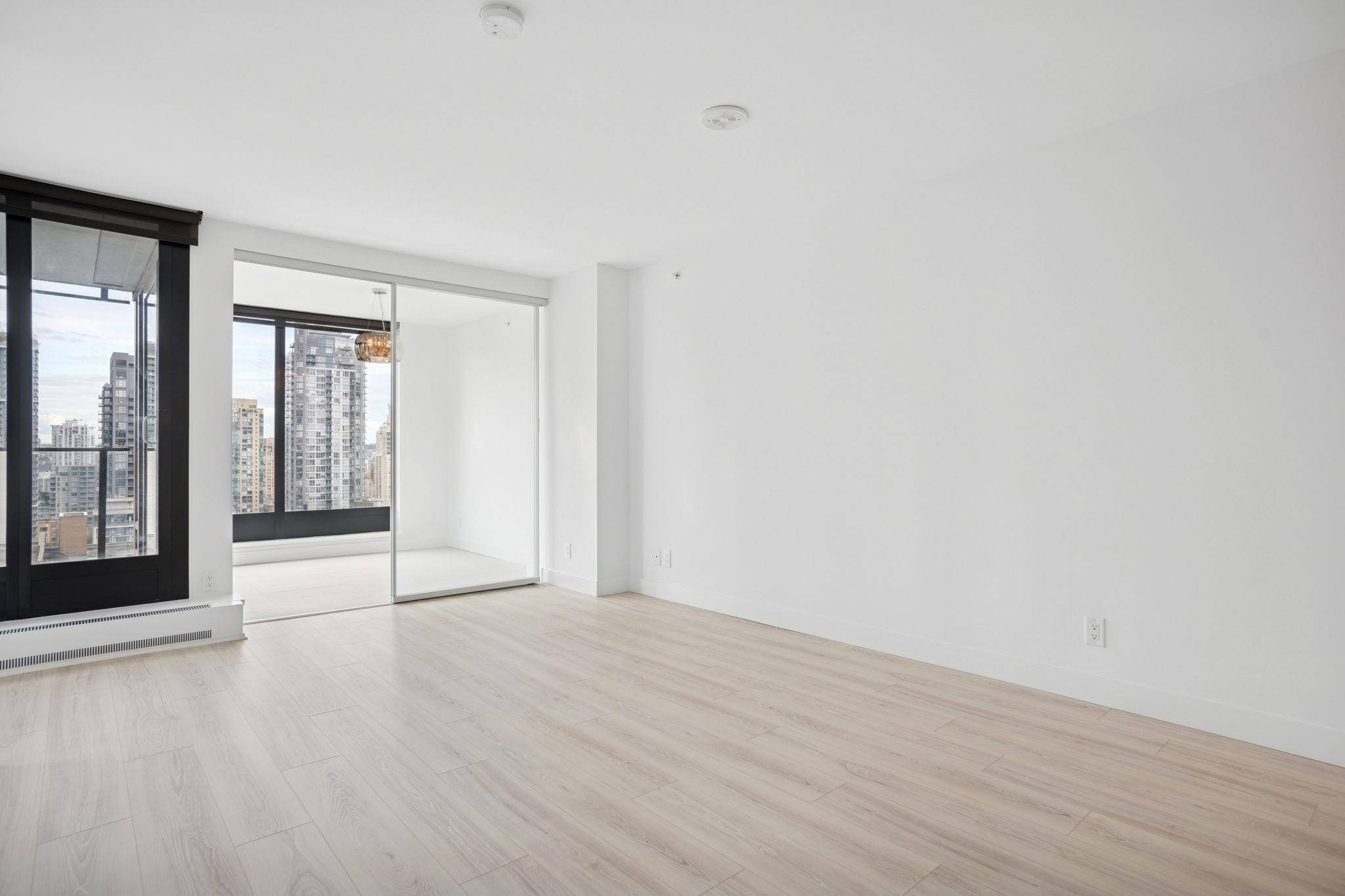 Vancouver, BC V6Z 1W1,1133 Hornby ST #1502