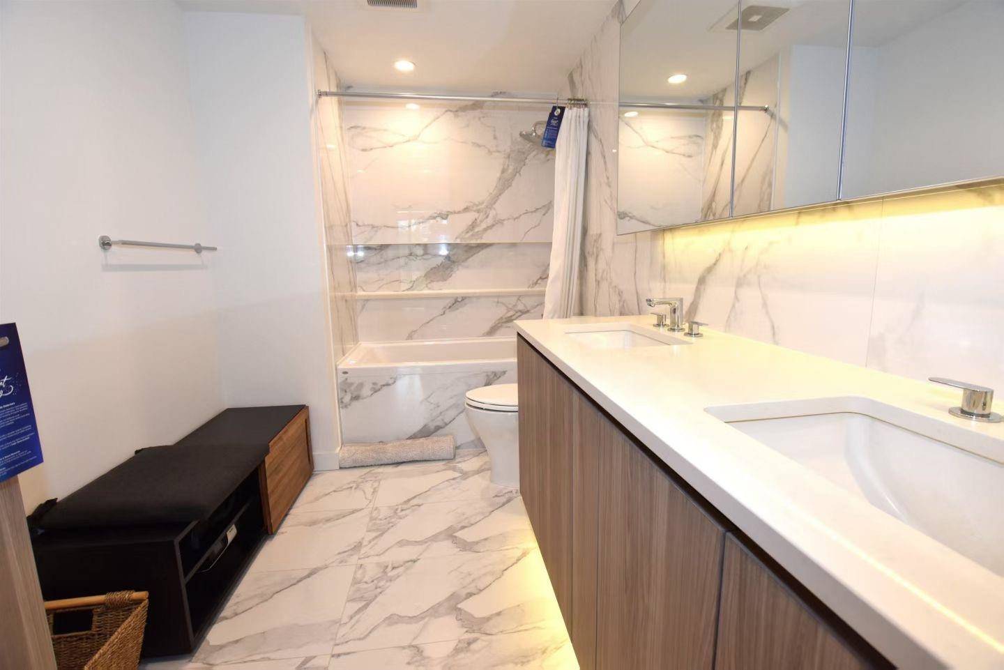 Burnaby, BC V5C 0N2,4890 Lougheed HWY #608