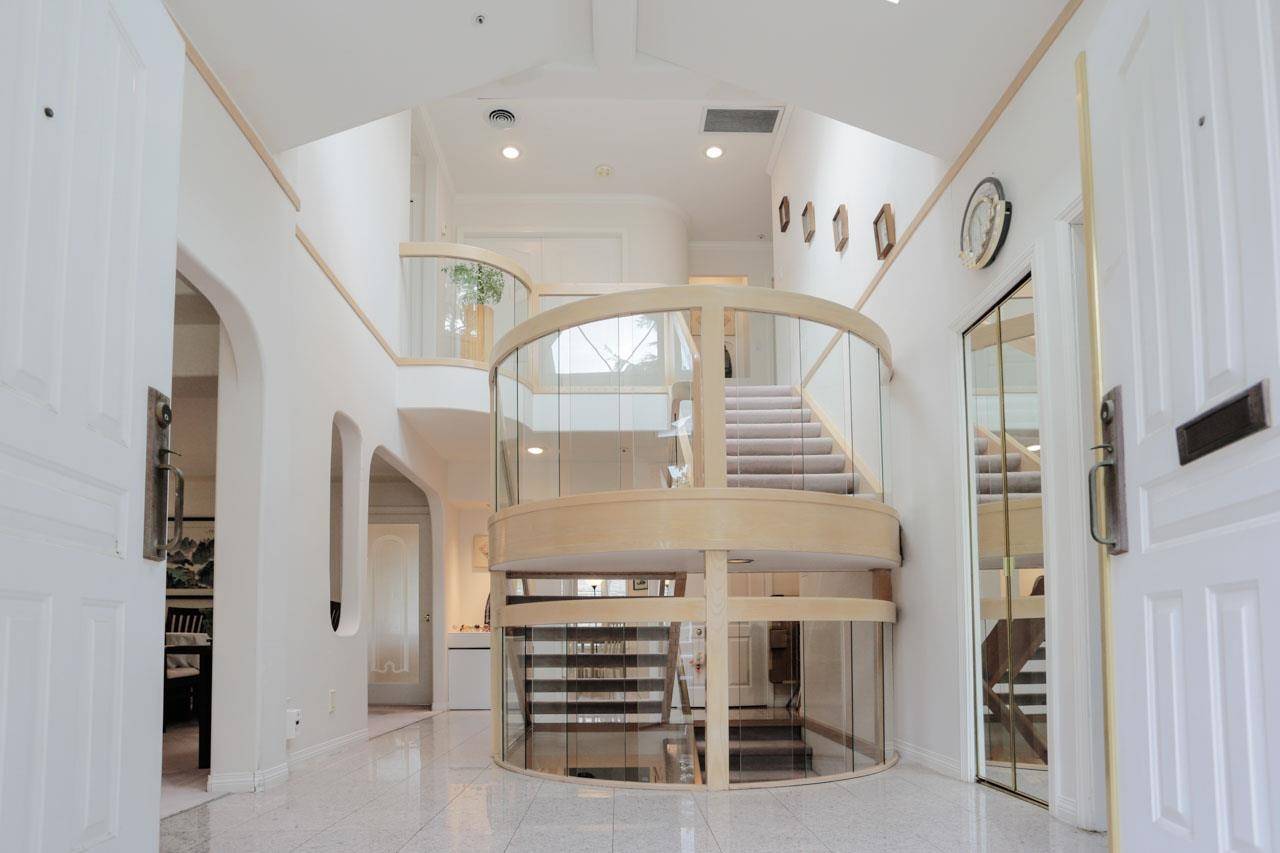 Vancouver, BC V5S 3K6,6333 Butler ST