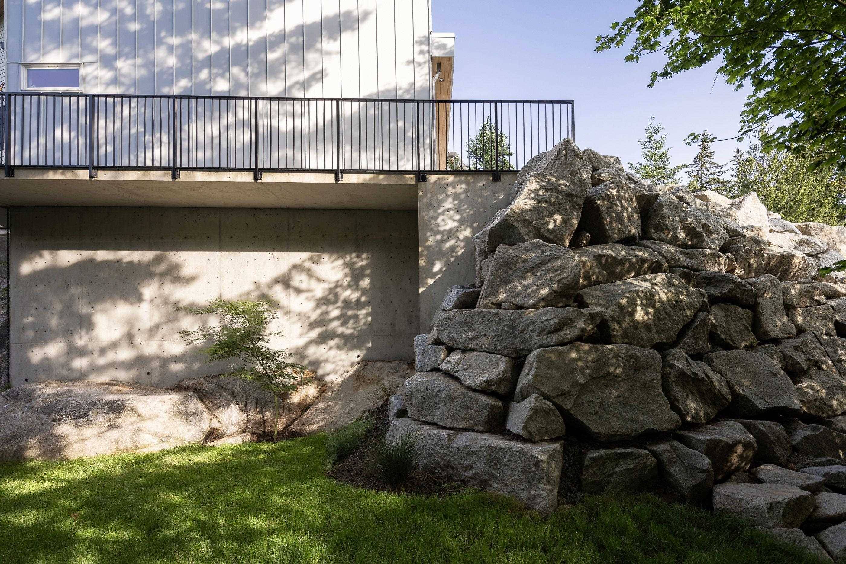 Squamish, BC V8B 0B1,38243 Vista CRES