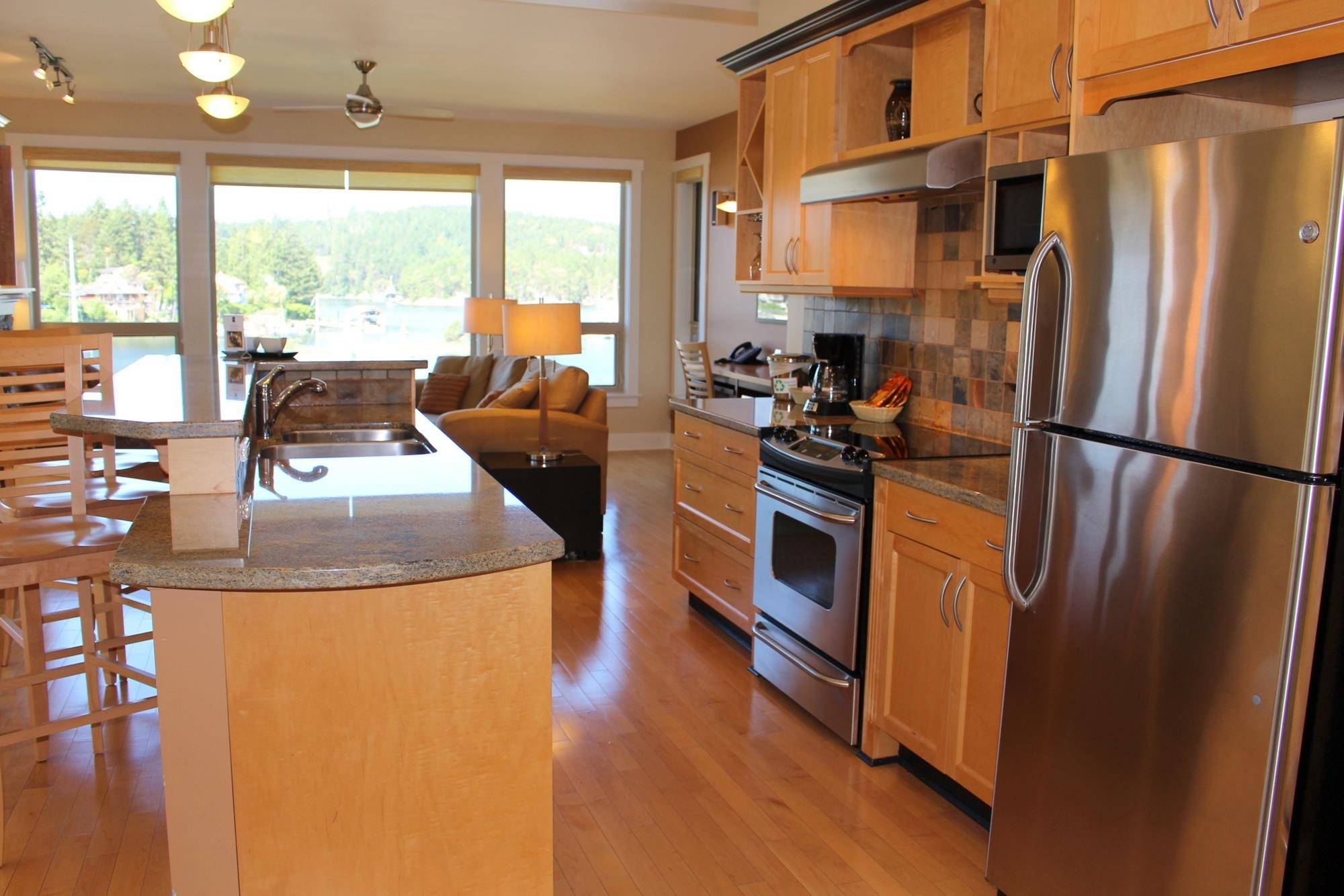 Madeira Park, BC V0N 2H0,12849 Lagoon RD #18D