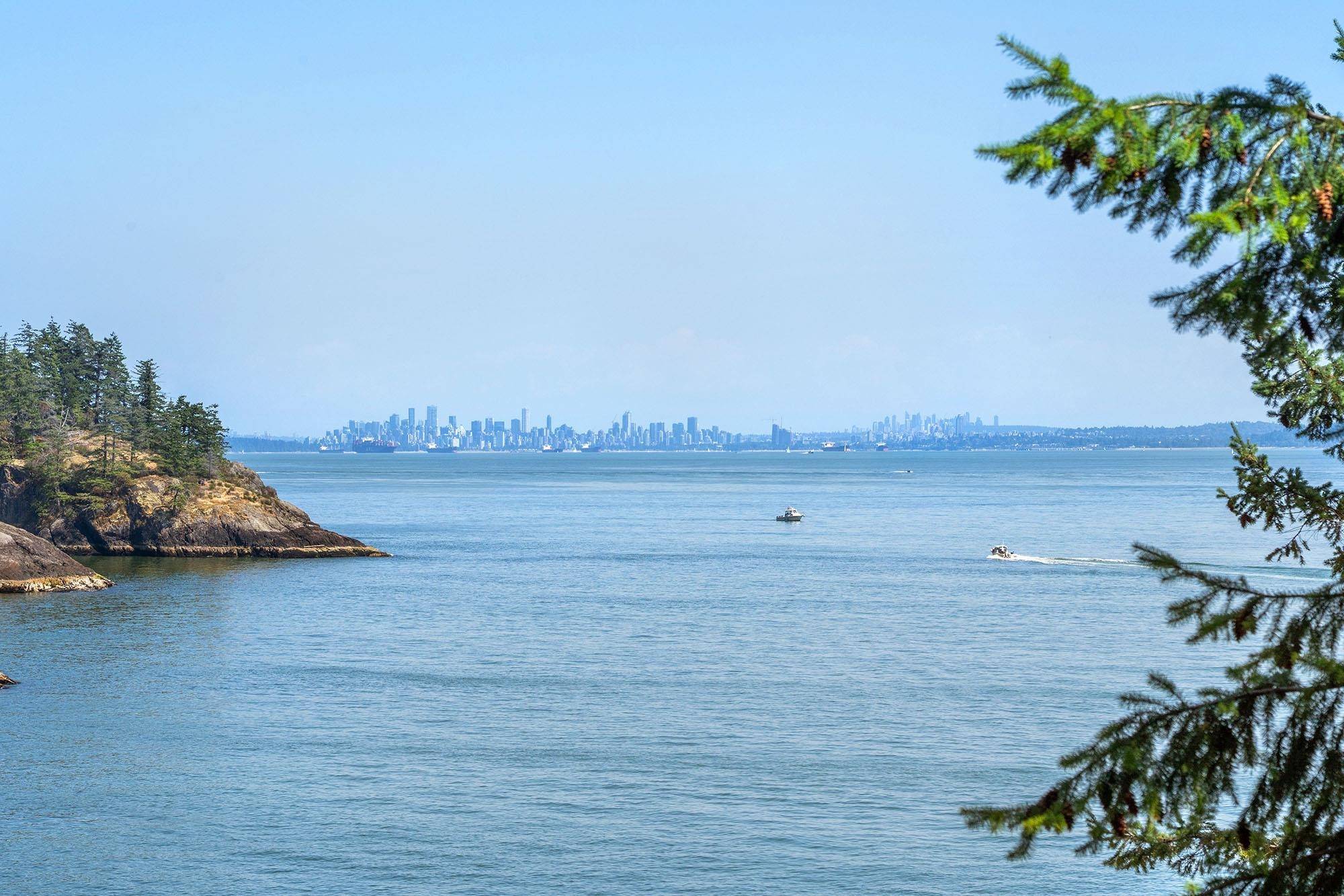 Bowen Island, BC V0N 1G2,1251 Fairweather RD