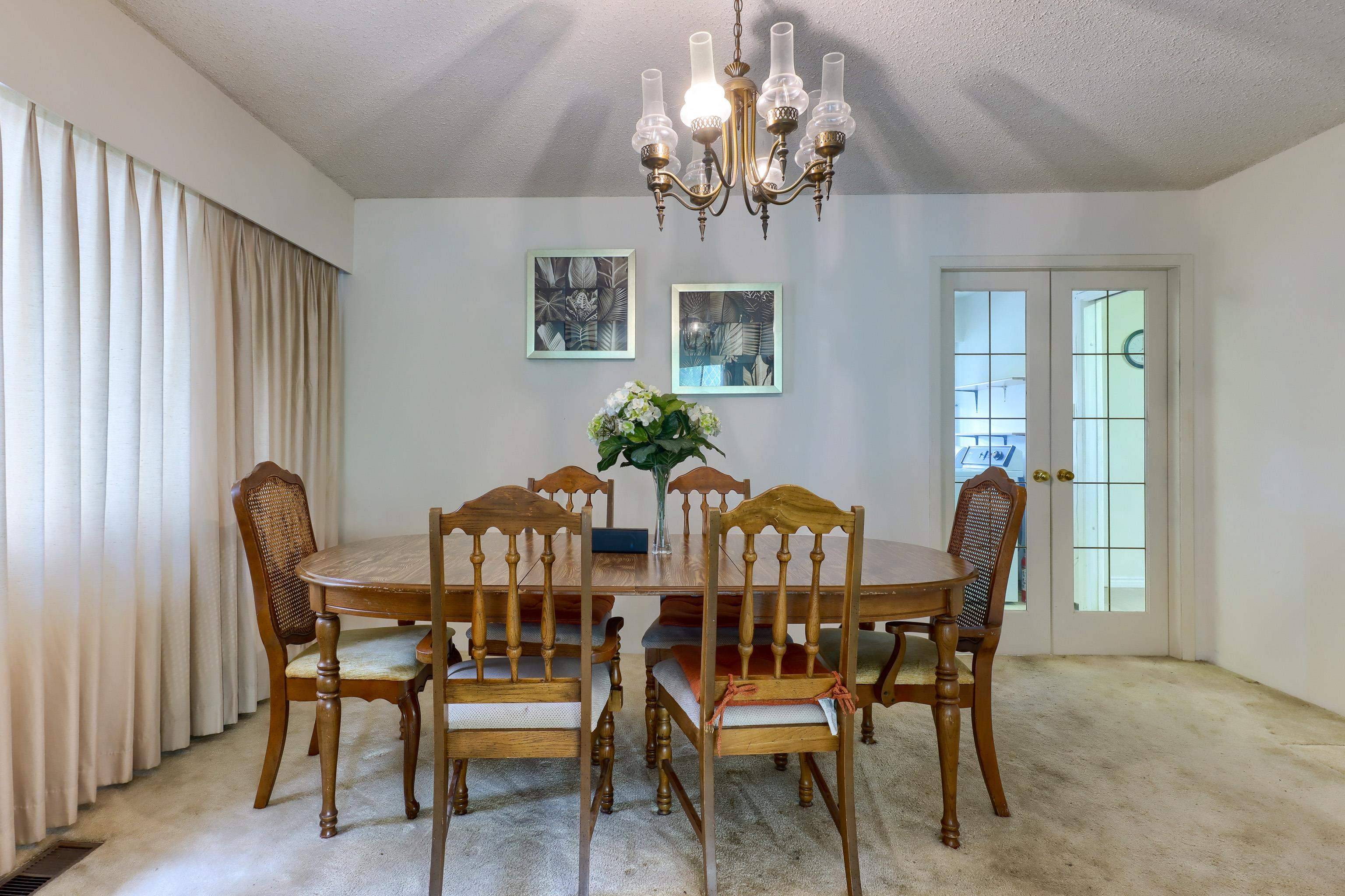 Vancouver, BC V5S 1M2,3492 E 49th AVE