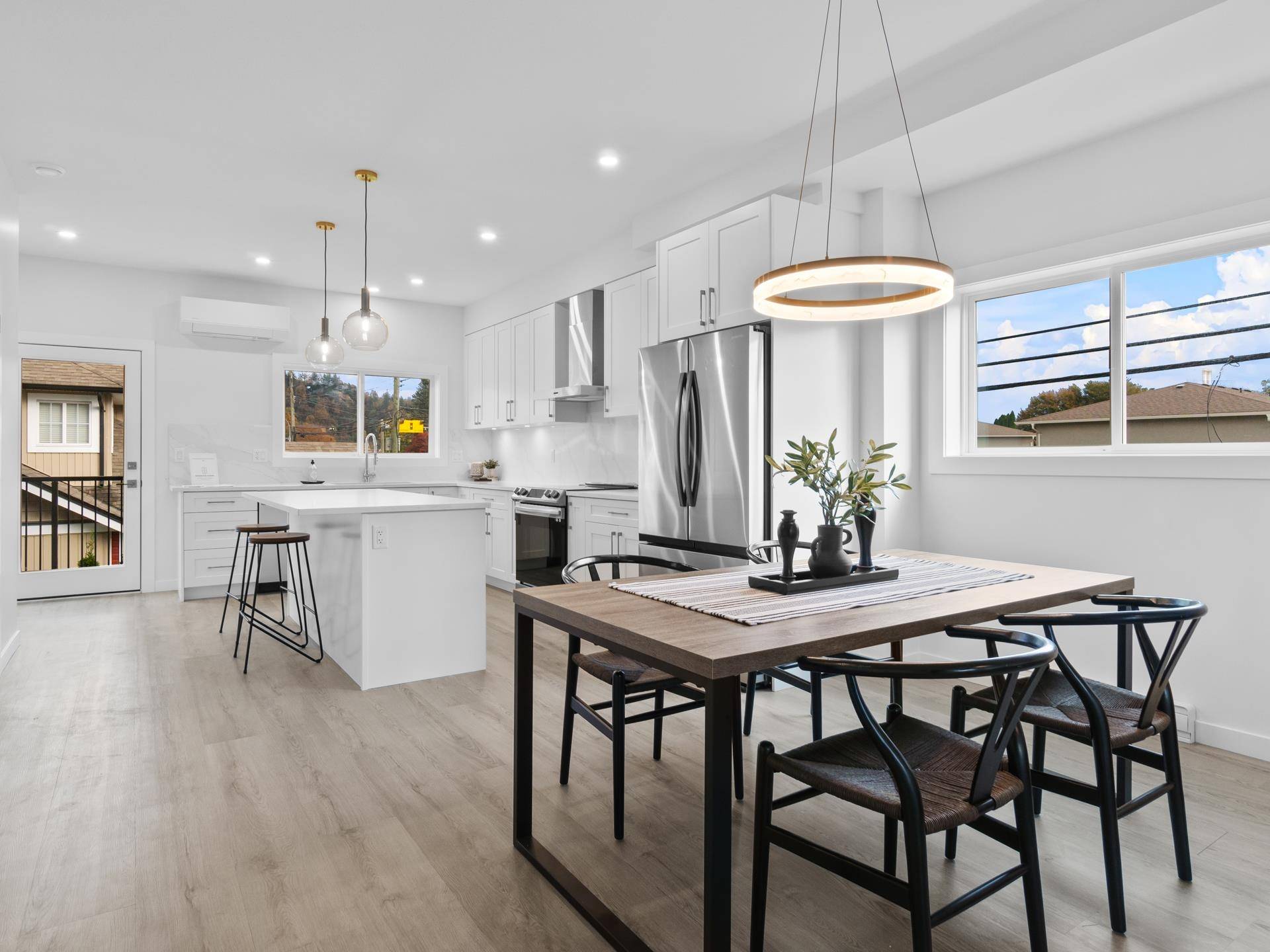 Agassiz, BC V0M 1A2,1655 Agassiz Rosedale No 9 HWY #4