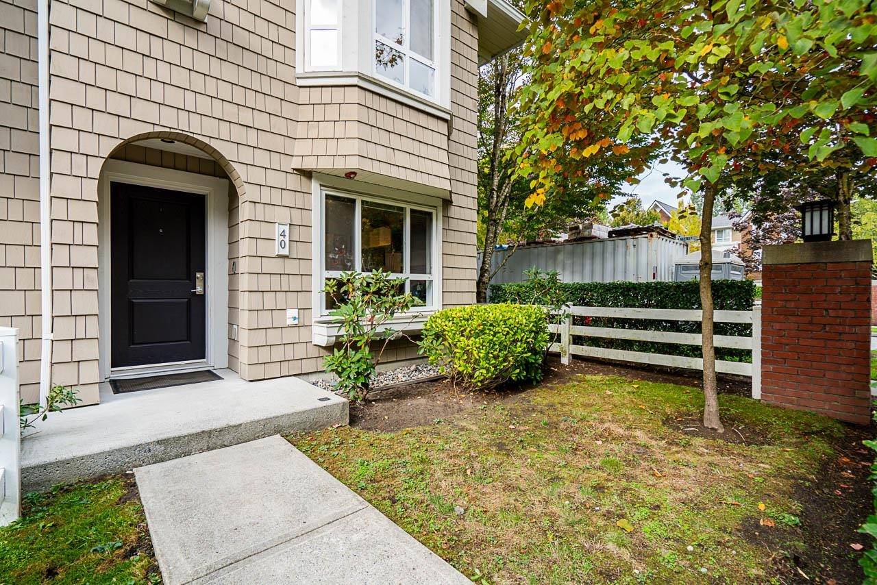 Port Coquitlam, BC V3B 0C7,2418 Avon PL #40