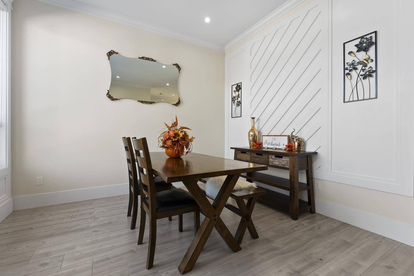 Surrey, BC V3S 2X1,14938 63 AVE