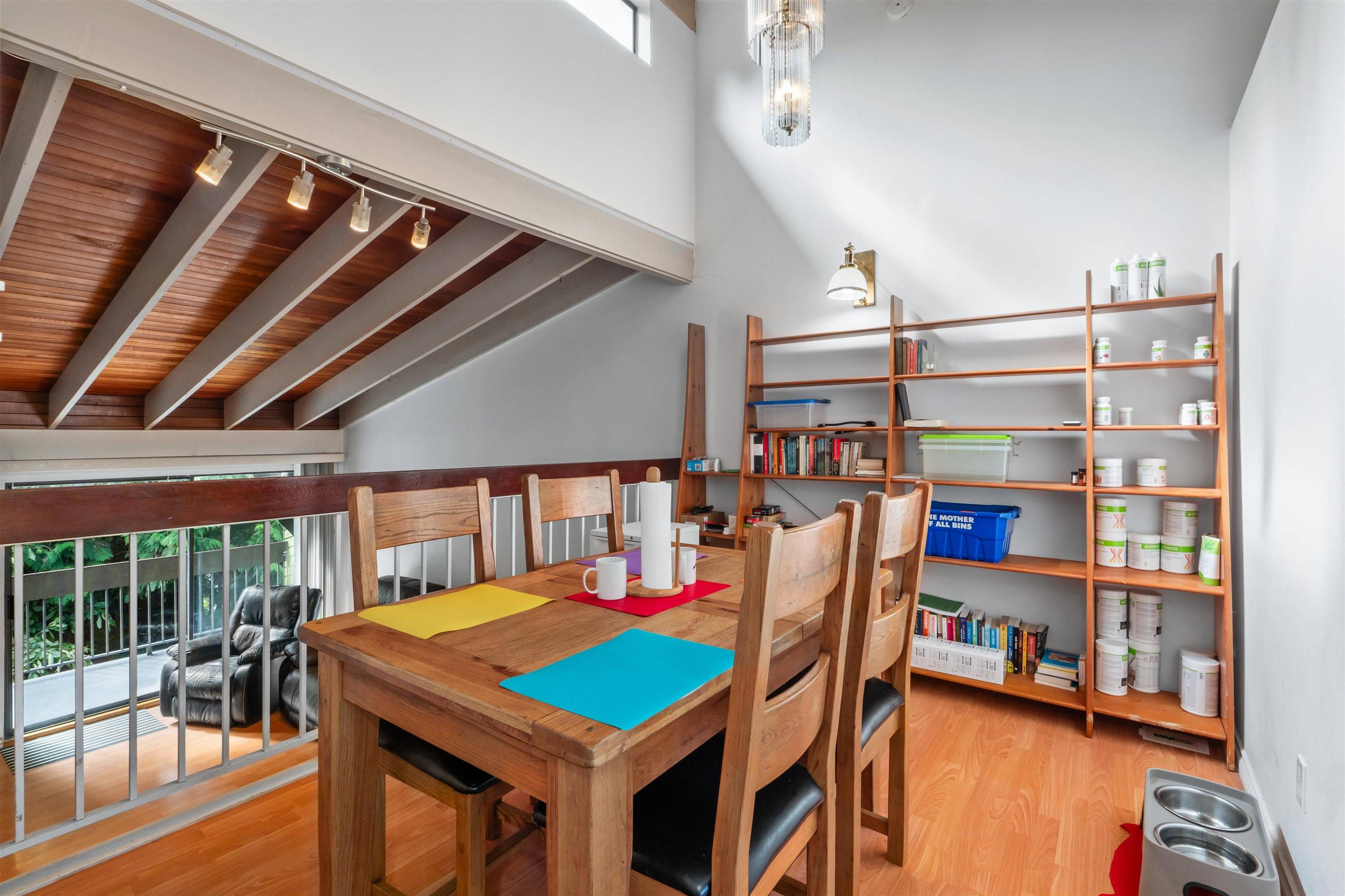 Burnaby, BC V5B 4L6,2690 Kingsford AVE