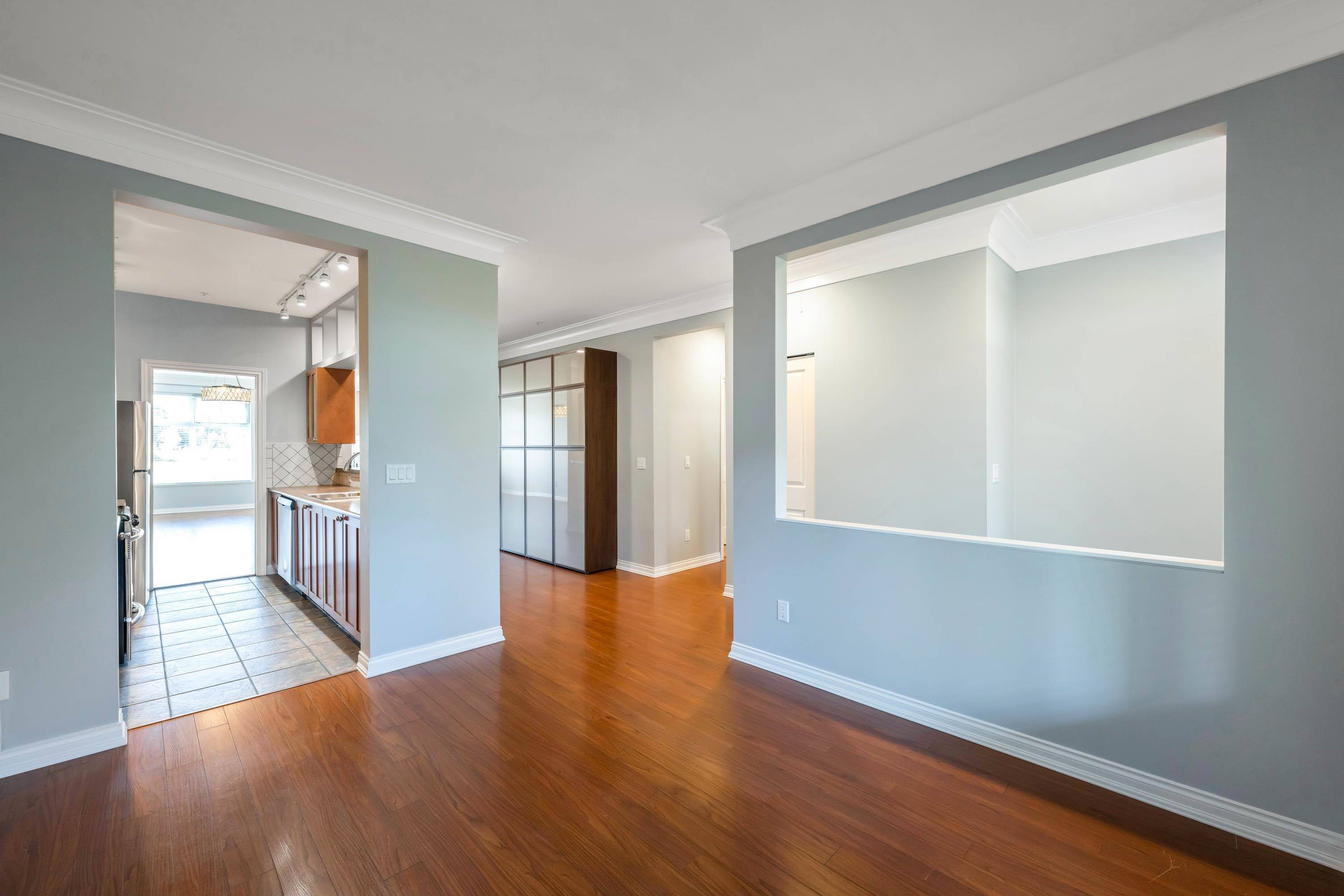 Delta, BC V4K 5E3,6263 River RD #213