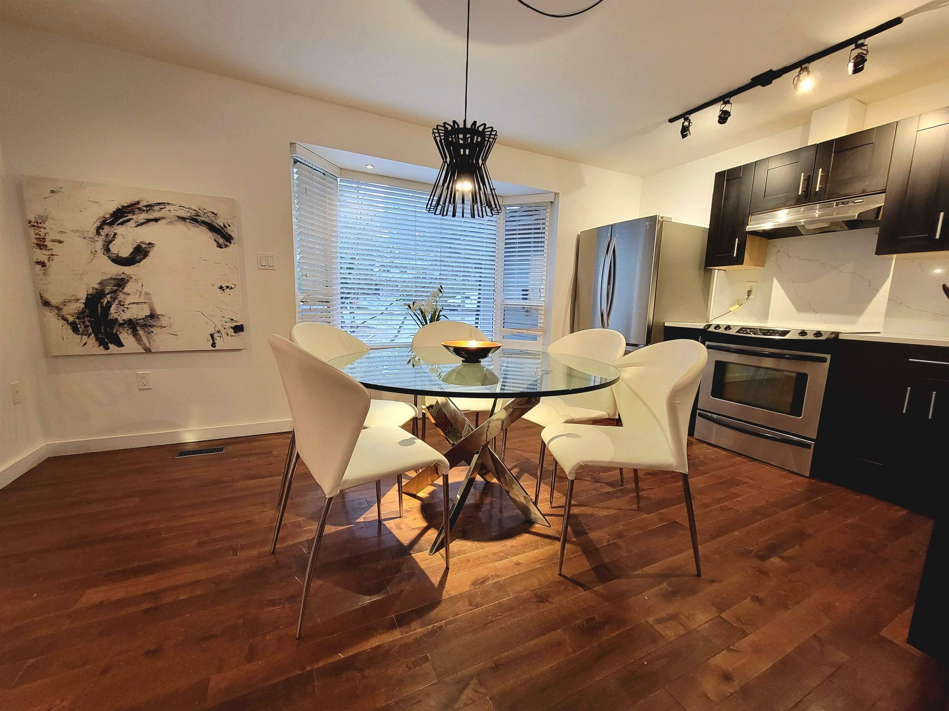 Squamish, BC V8B 0P1,2568 The Boulevard