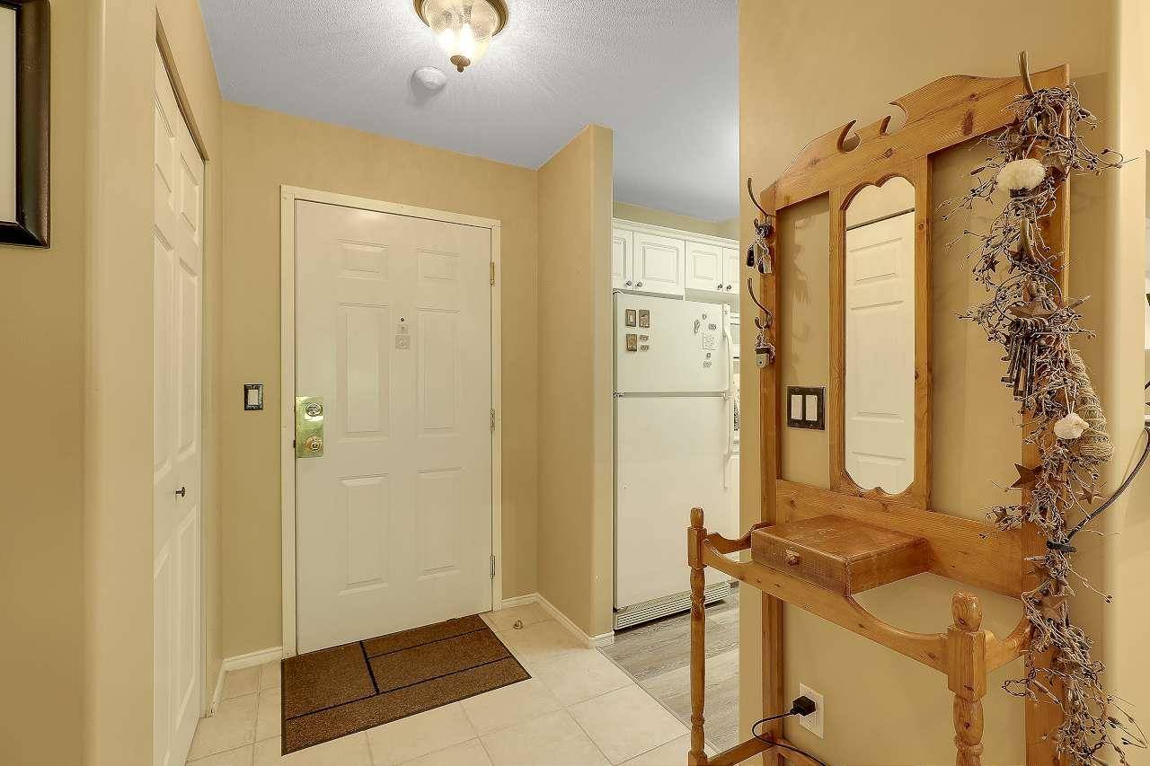 Langley, BC V1M 2Y8,8976 208 ST #306