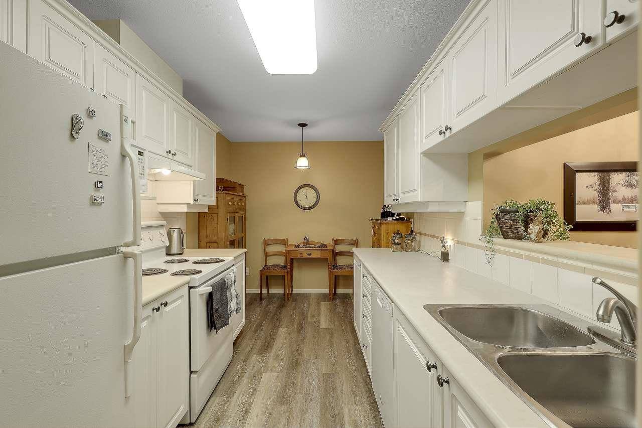 Langley, BC V1M 2Y8,8976 208 ST #306