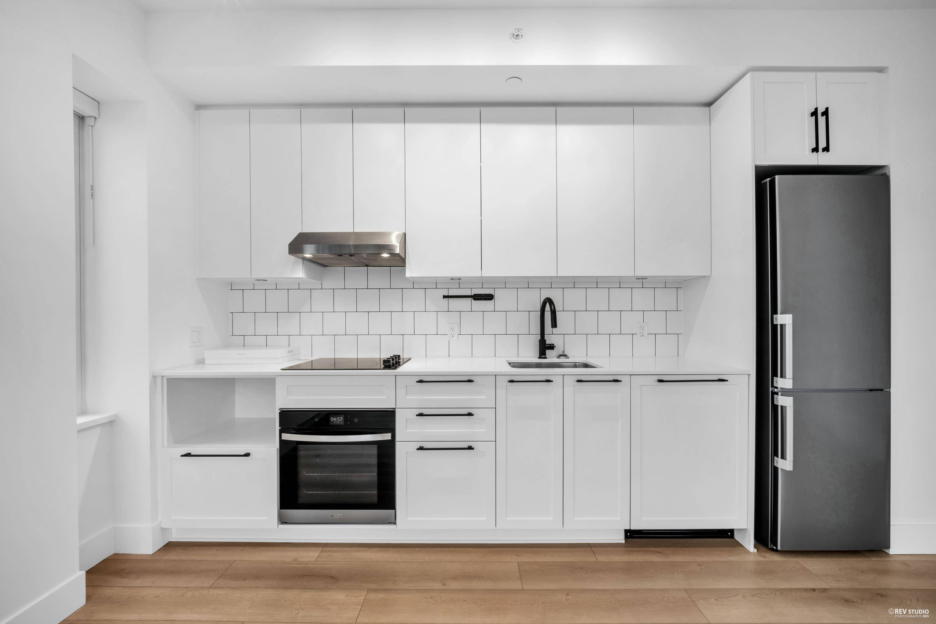 Burnaby, BC V5A 0G9,8750 University CRES #802