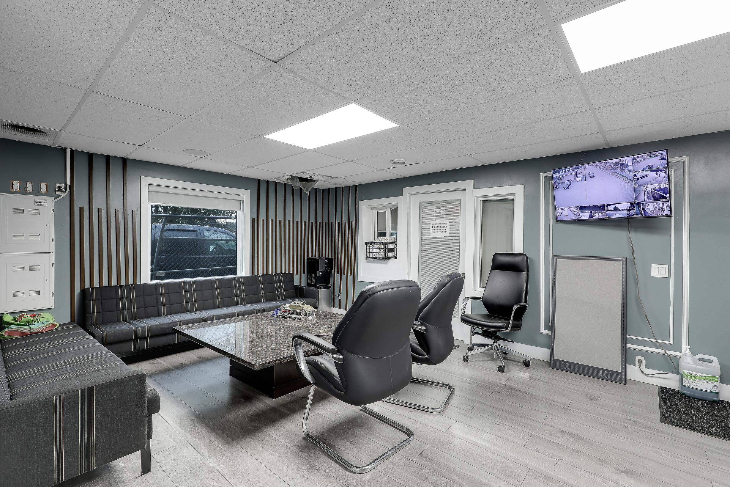 Surrey, BC V3V 3T5,10912 Timberland RD