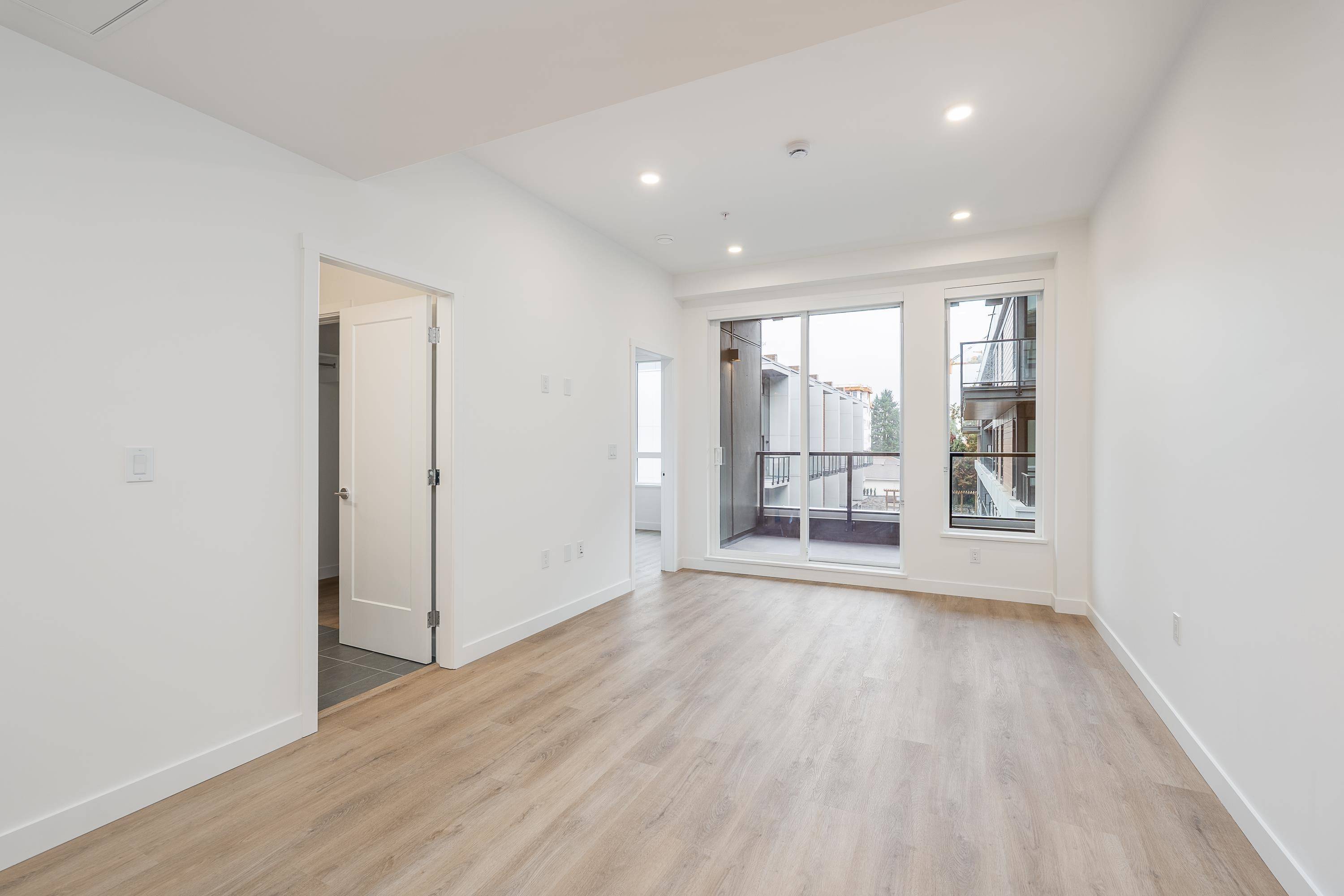 Coquitlam, BC V3K 0K1,600 Rochester AVE #311