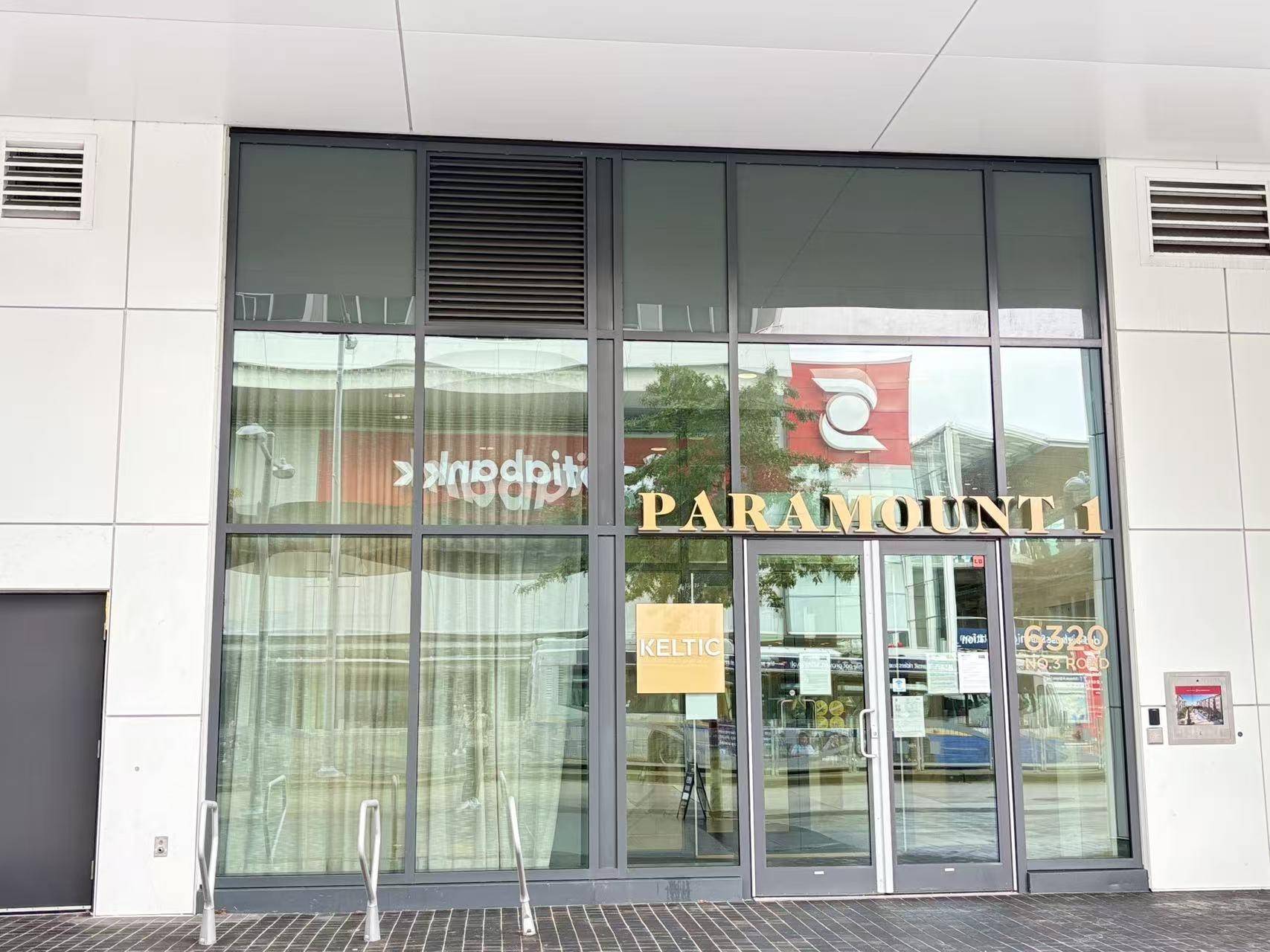 Richmond, BC V6Y 0L5,6320 No. 3 RD #809