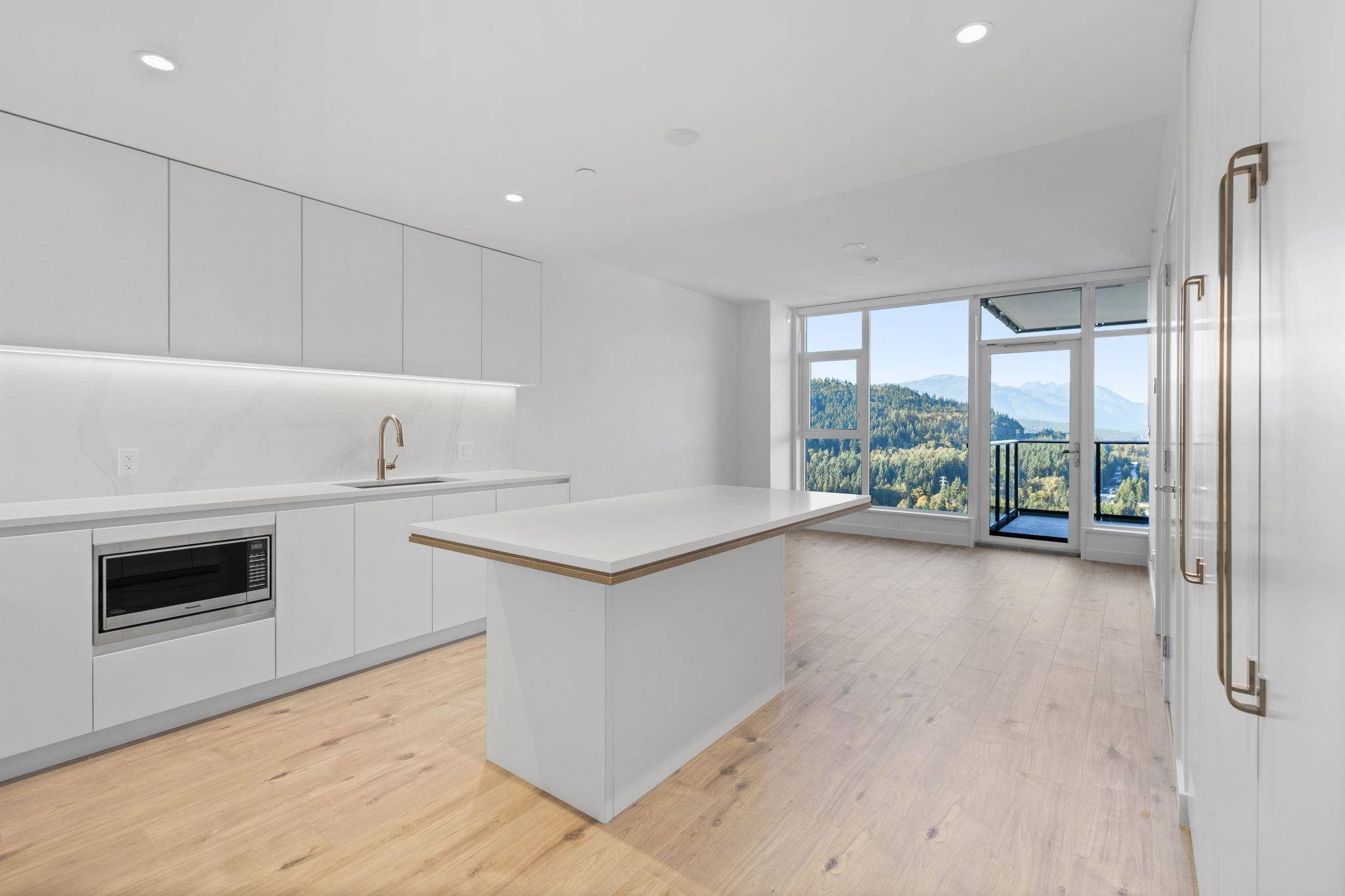 Coquitlam, BC V3J 0P3,720 Farrow ST #4001
