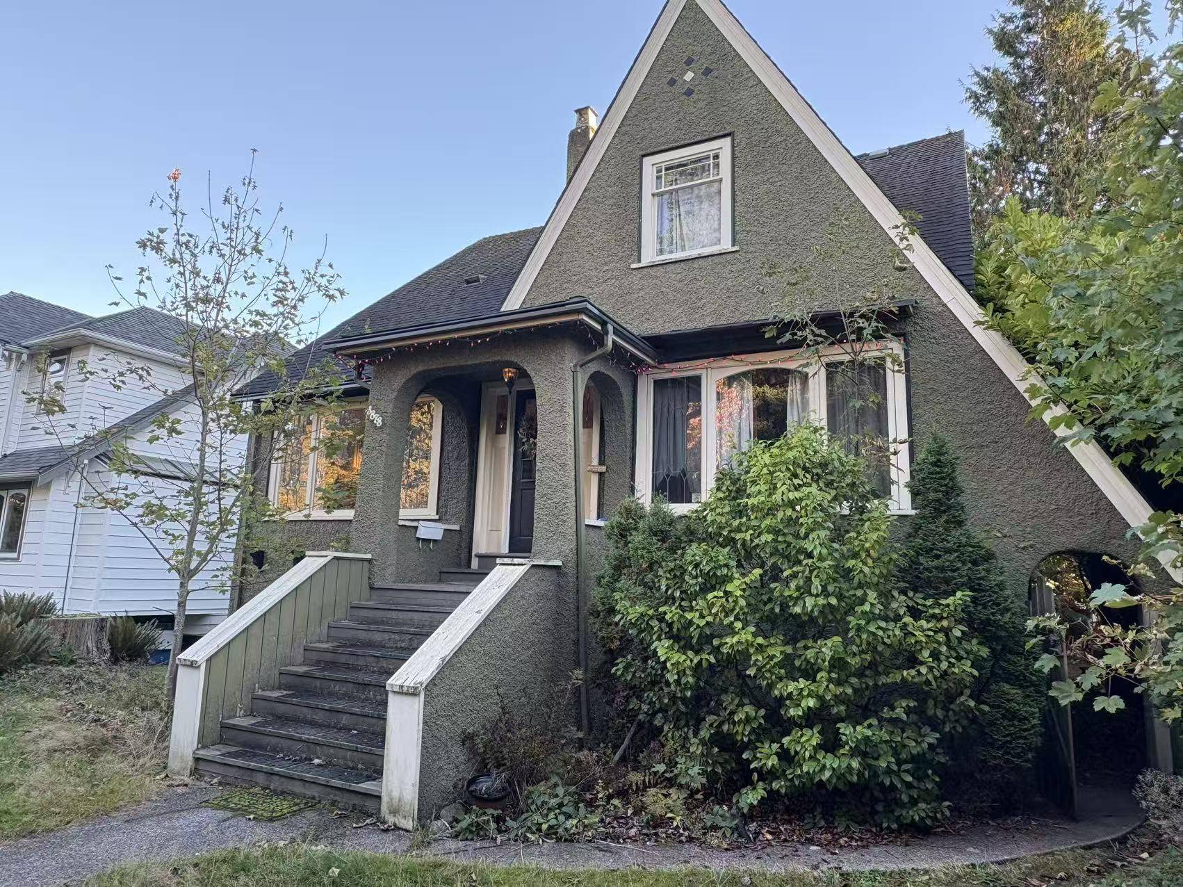 Vancouver, BC V6N 2H6,3878 W 33rd AVE