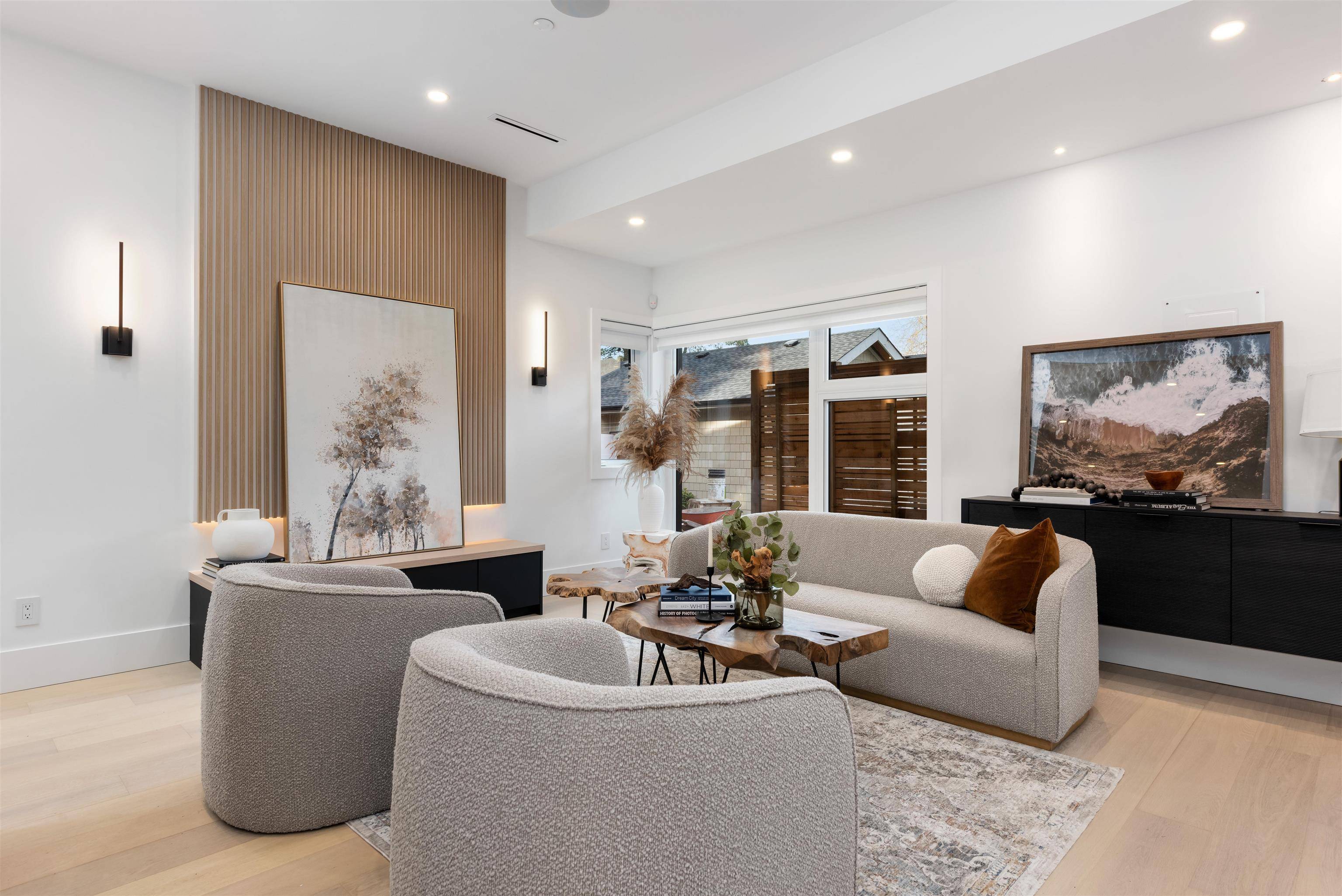 Vancouver, BC V5V 2Z8,371 E 33rd AVE #6