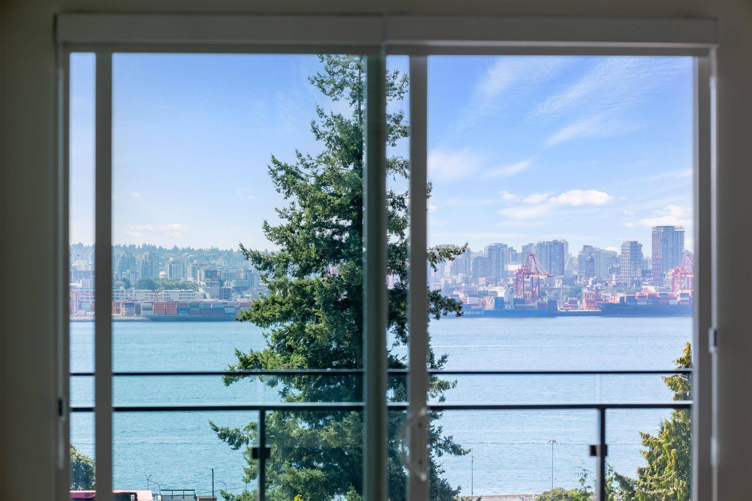 North Vancouver, BC V7L 0K1,422 E 3rd ST #411