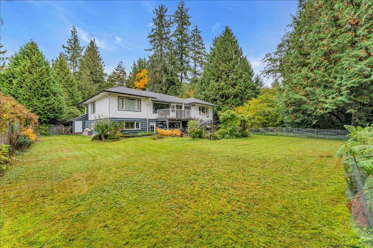 West Vancouver, BC V7T 1L7,360 Keith RD