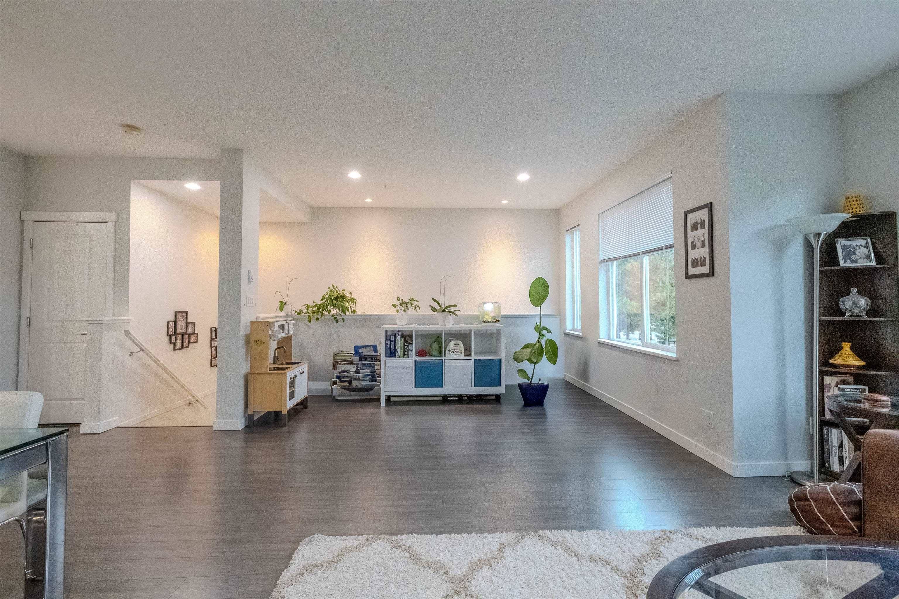 Squamish, BC V8B 0V7,39548 Loggers LN #46