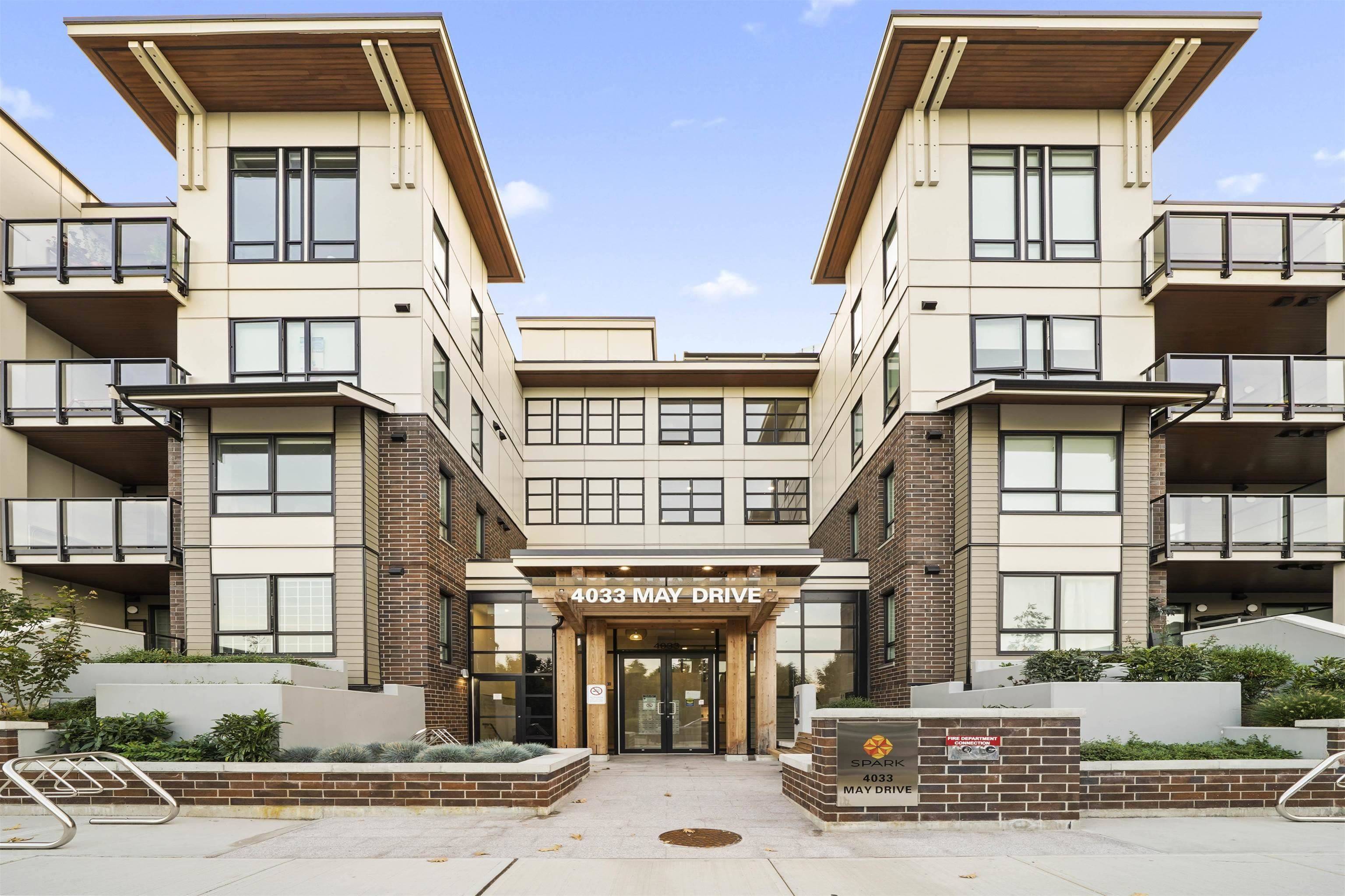 Richmond, BC V6X 0T3,4033 May DR #206