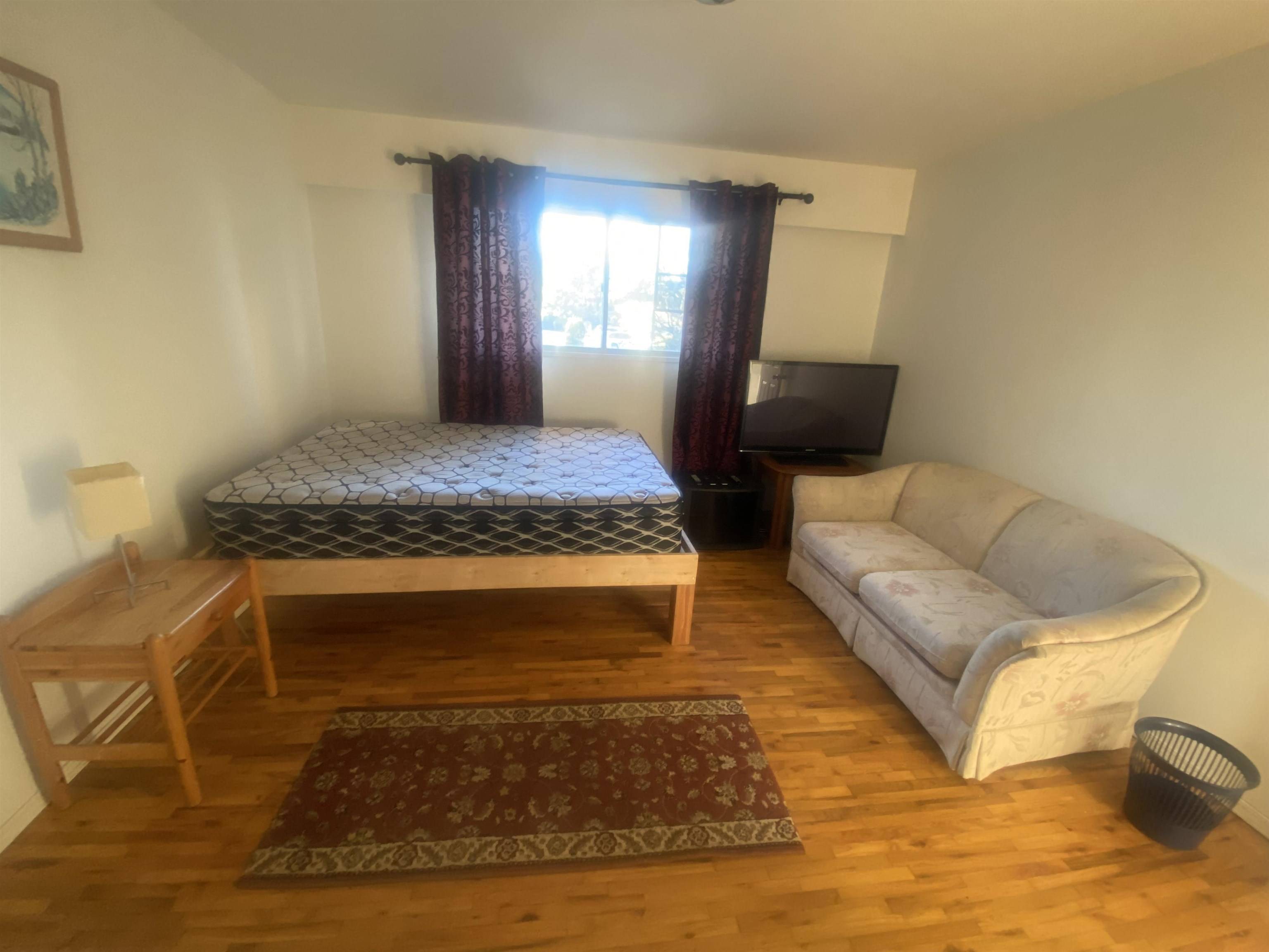 Port Coquitlam, BC V3B 1N9,2246 Fraser