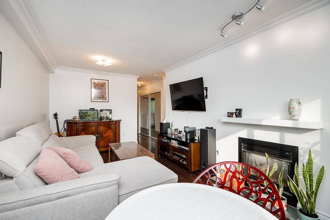 Coquitlam, BC V3K 7A5,528 Rochester AVE #328