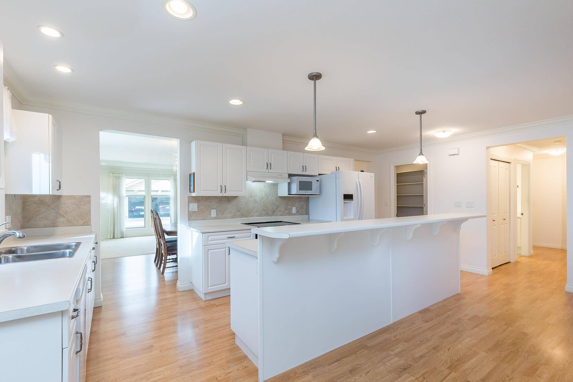 Chilliwack, BC V2R 5W6,46000 Thomas RD #86