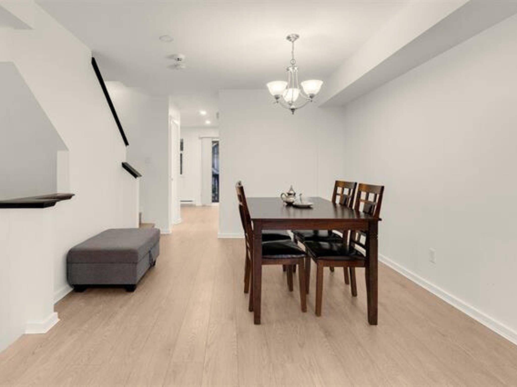 Surrey, BC V3Z 2B3,15236 36 AVE #162