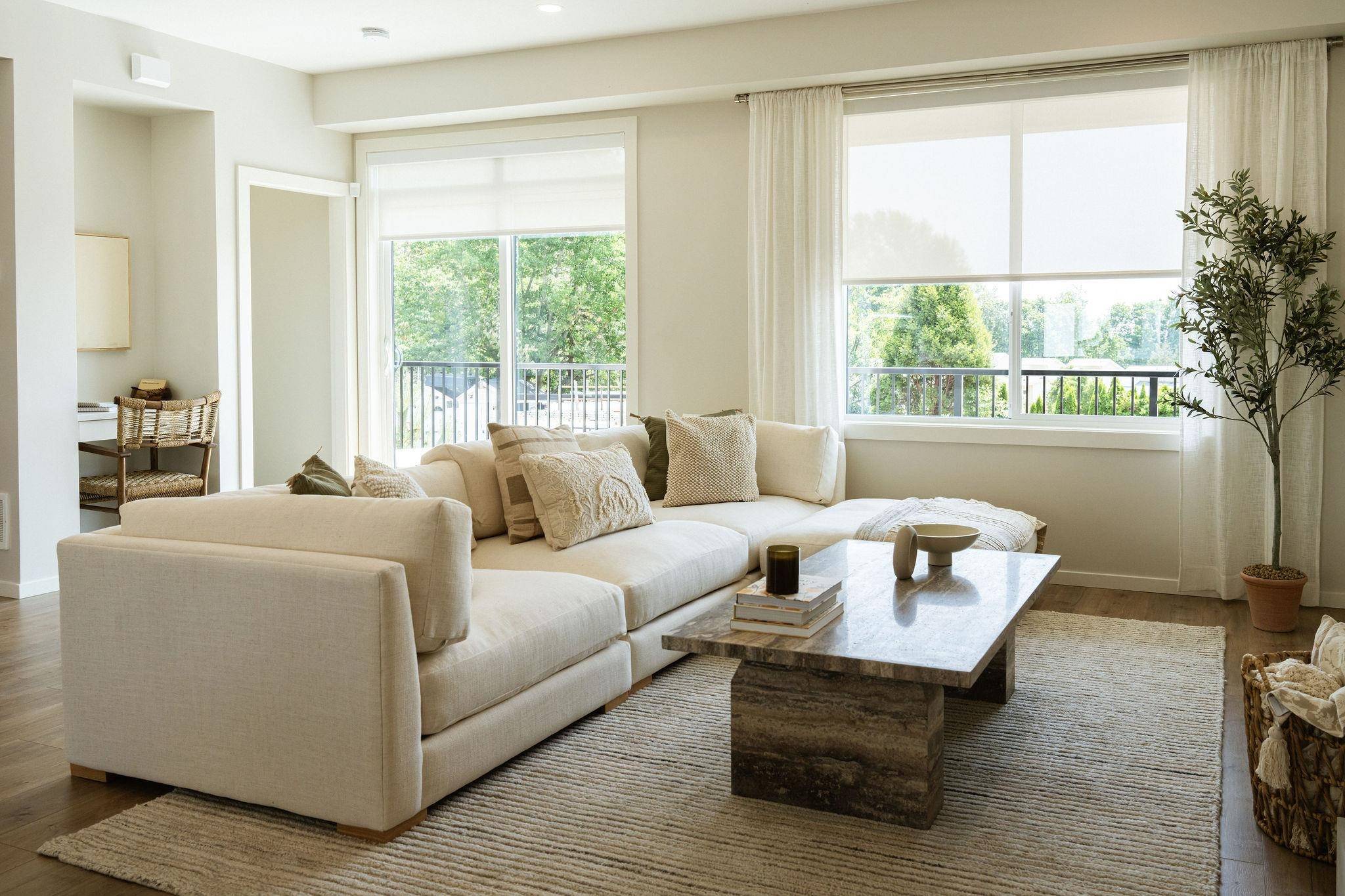 Surrey, BC V3Z 9N3,1833 165a ST #137