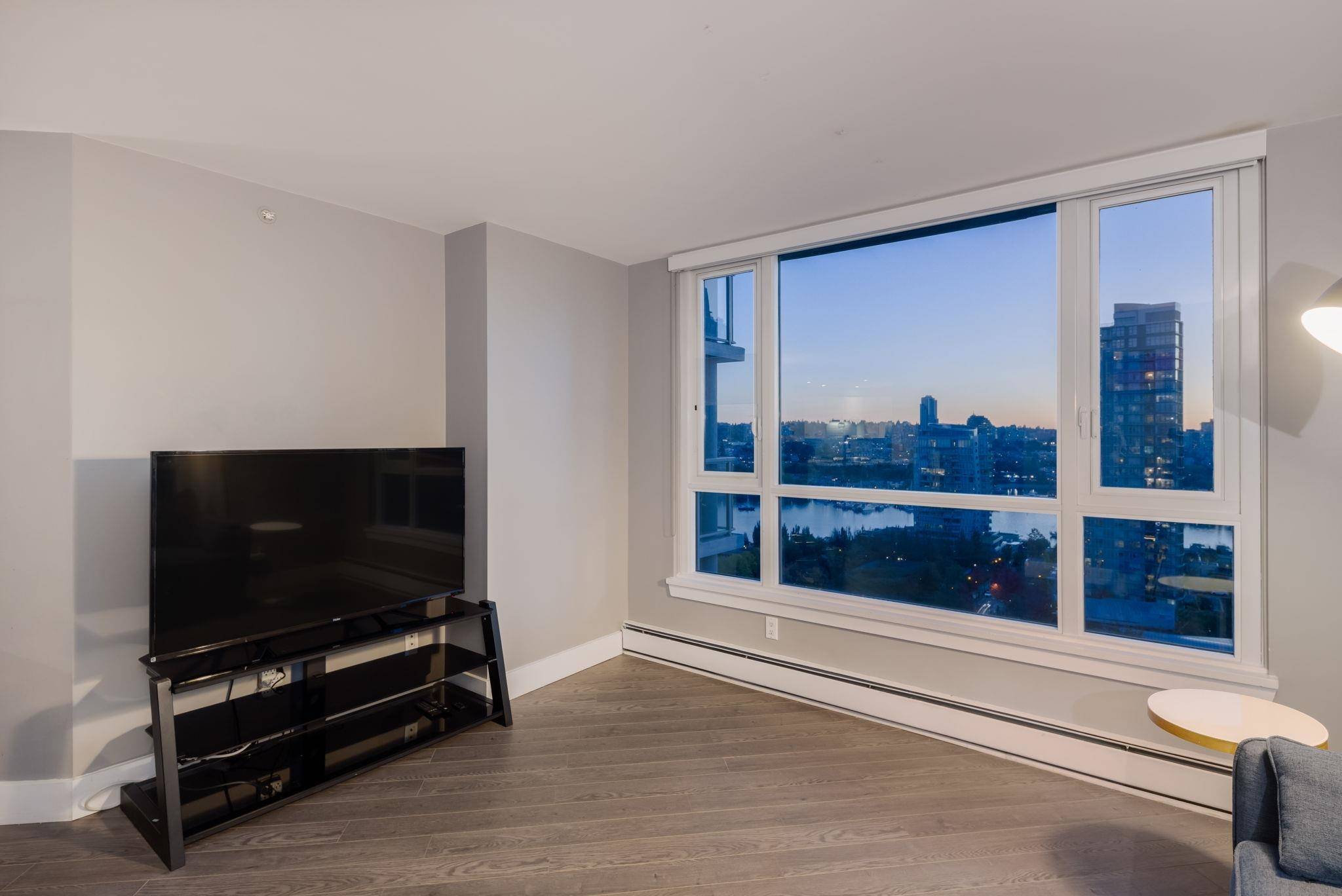 Vancouver, BC V6B 6A8,388 Drake ST #2101