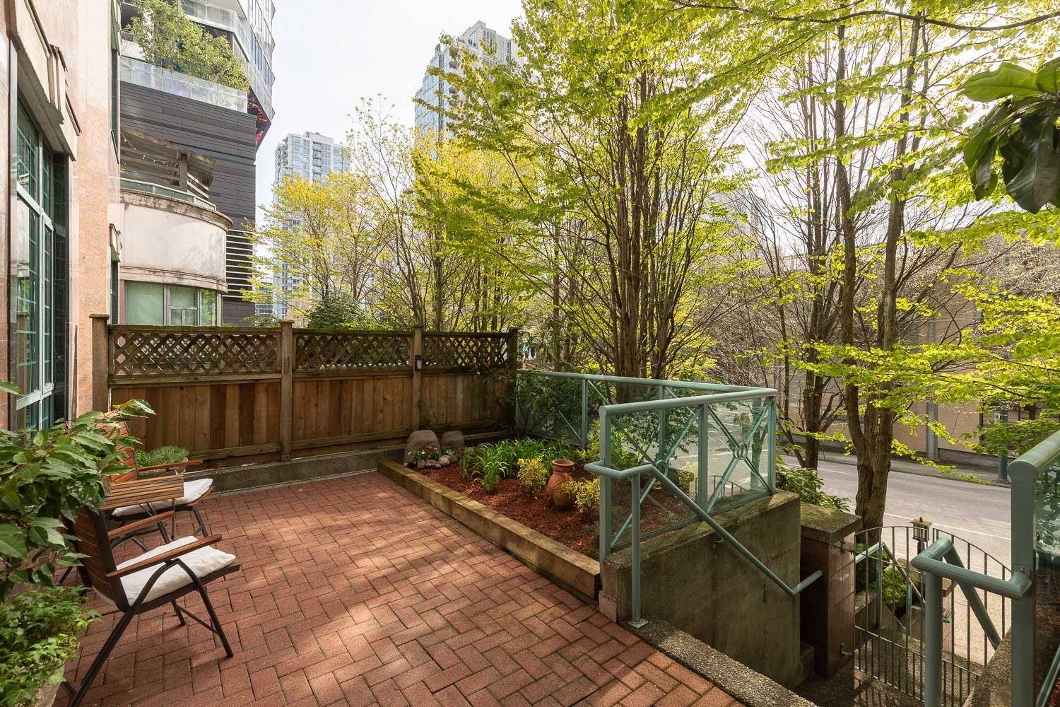 Vancouver, BC V6B 5W4,293 Smithe ST #104