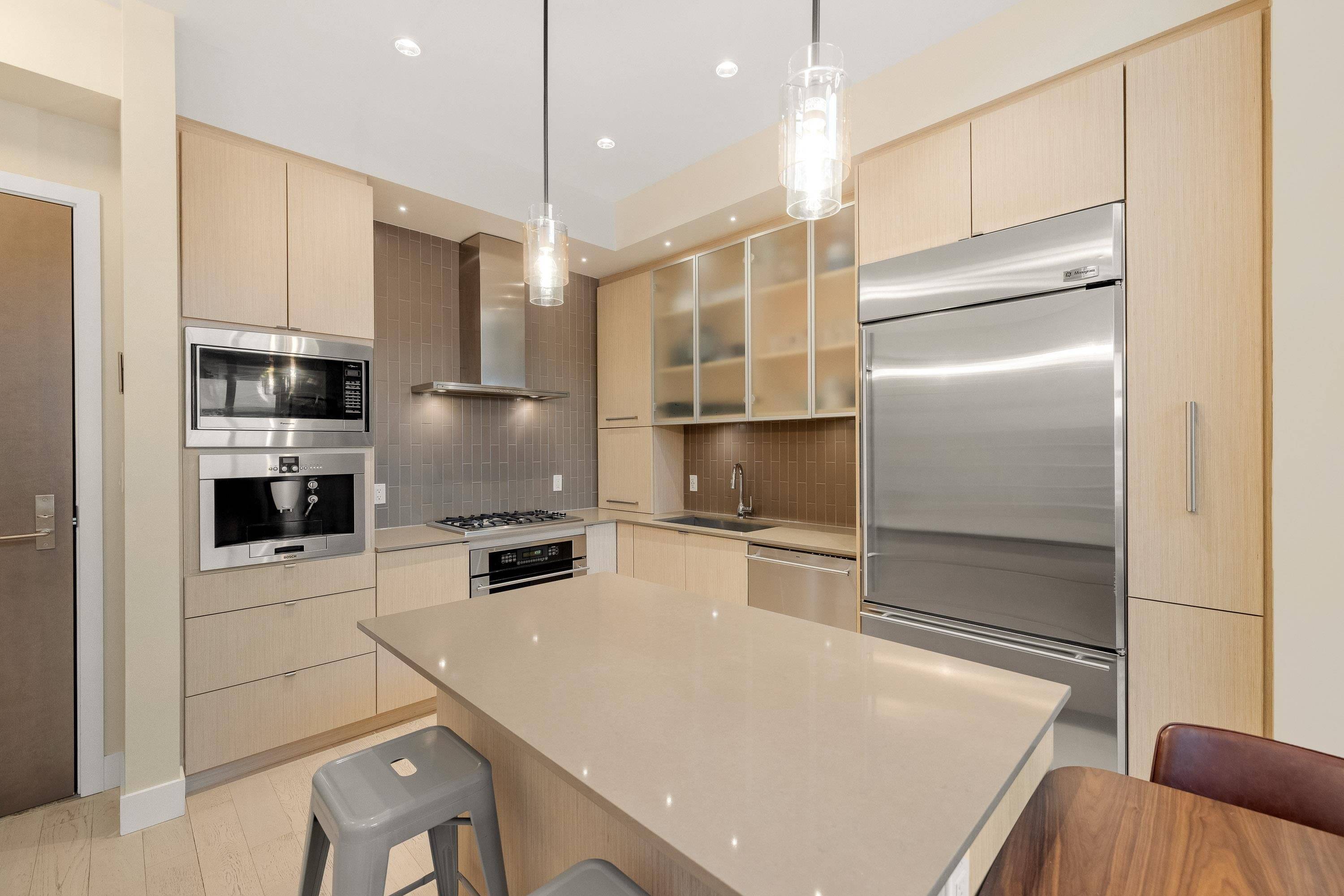 New Westminster, BC V3M 0J4,260 Salter ST #404