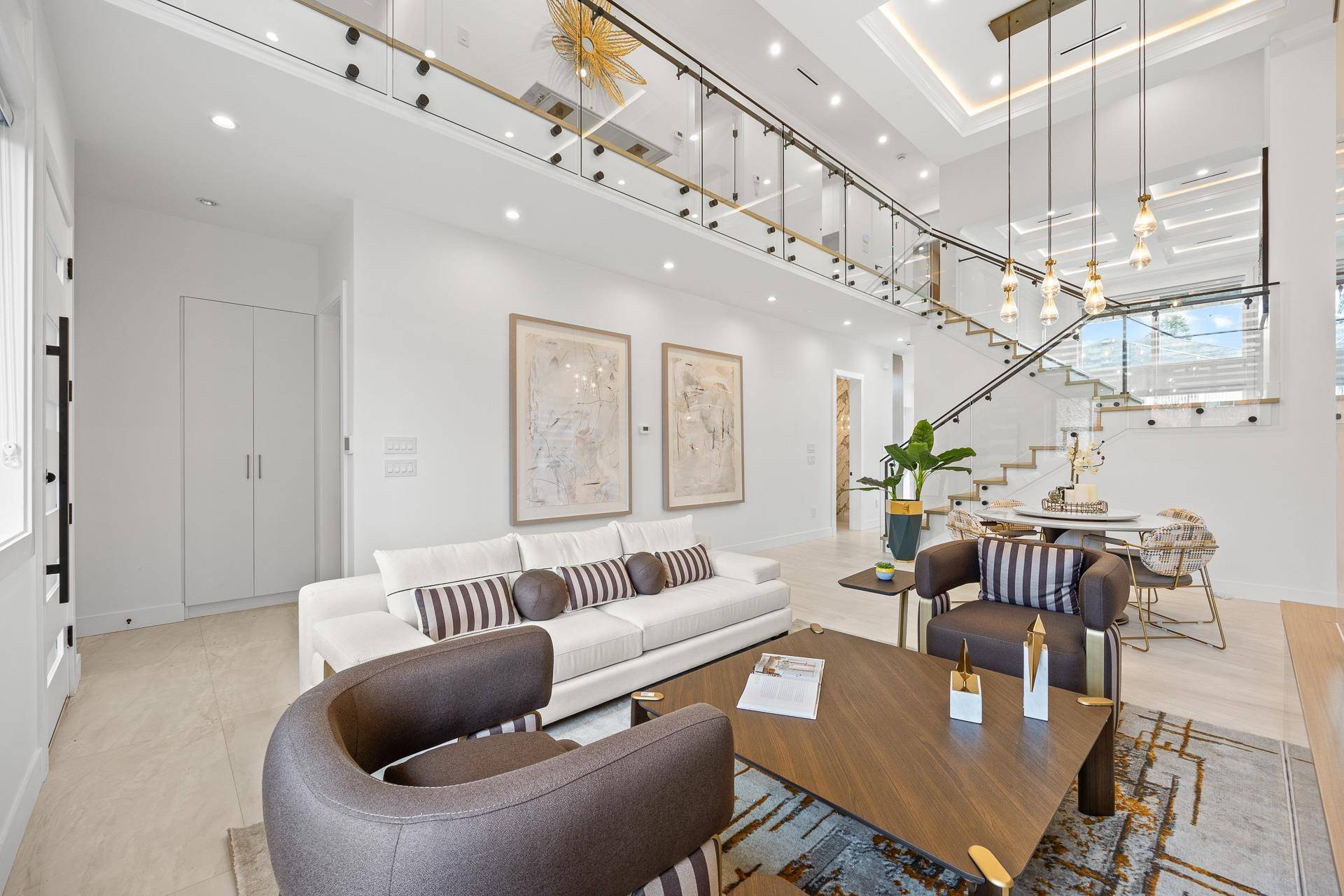 Richmond, BC V7C 4B5,7420 Langton RD