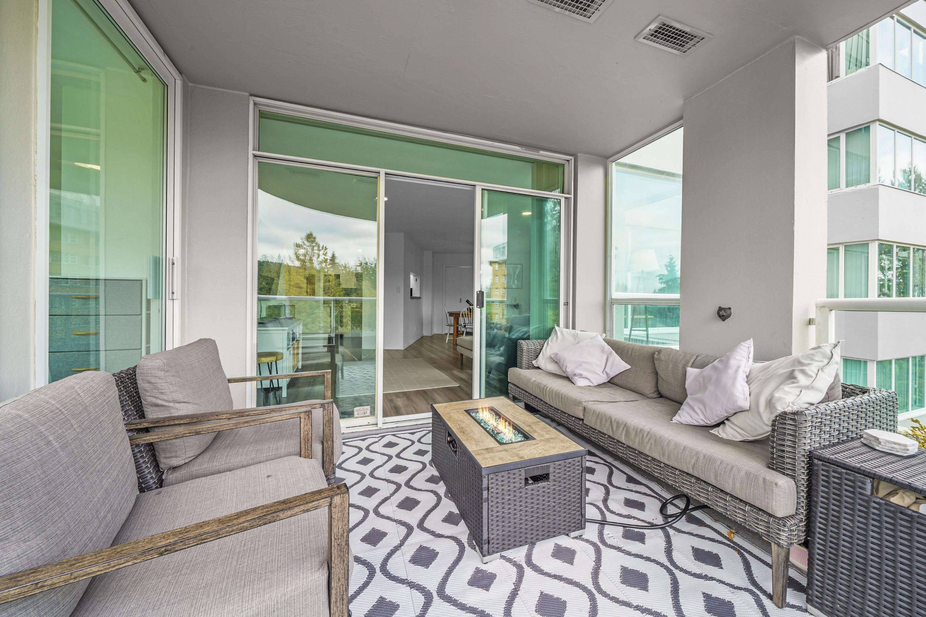 North Vancouver, BC V7H 2X4,995 Roche Point DR #803